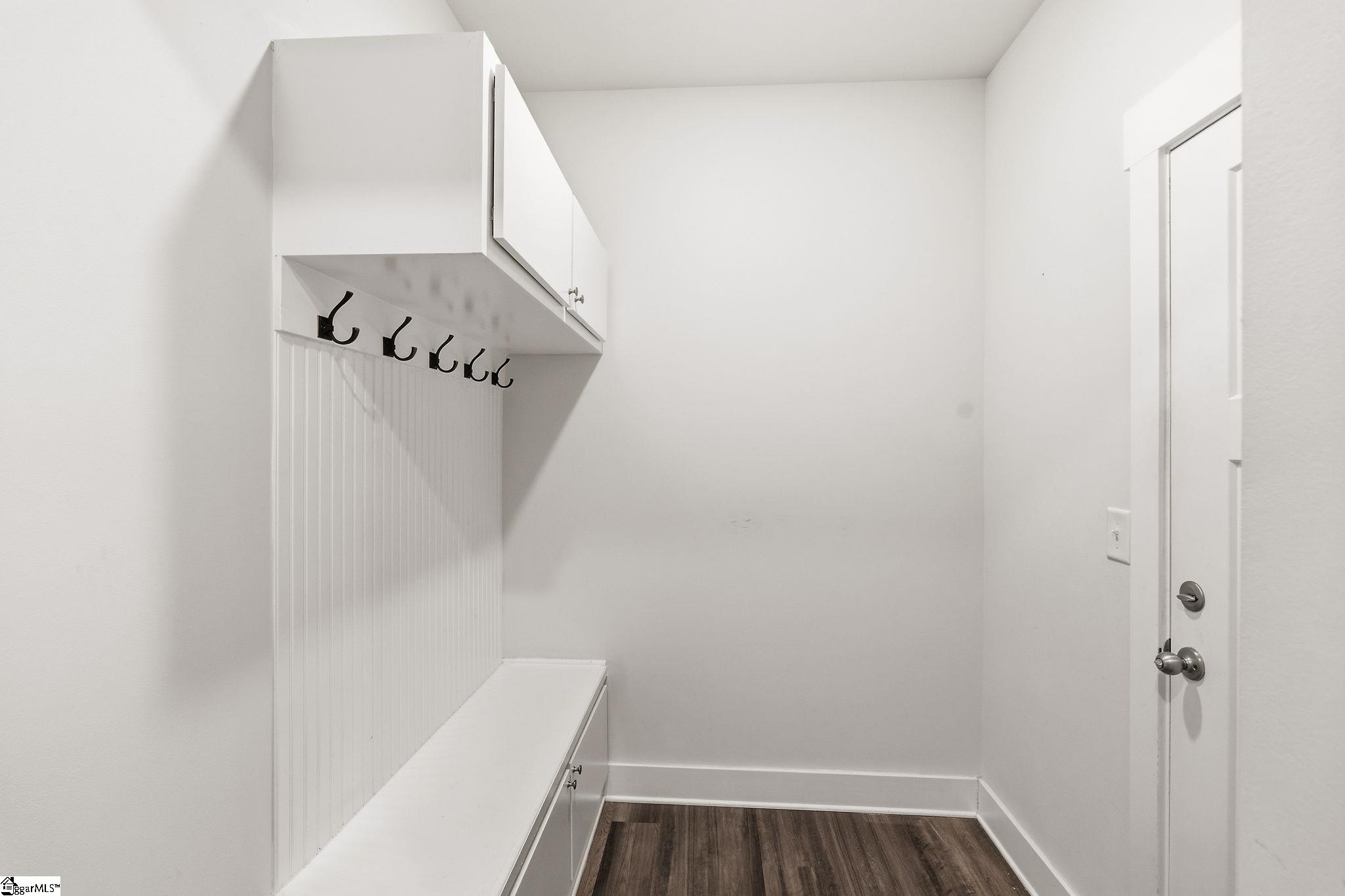 404 Cattail Hollow Way Property Photo 19