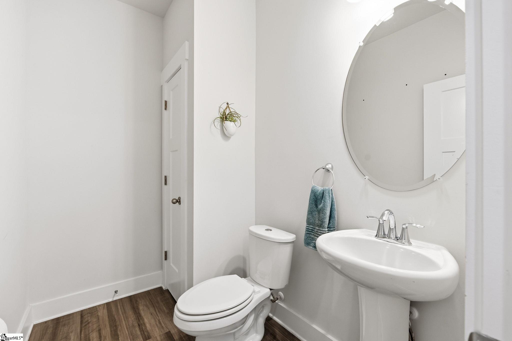 404 Cattail Hollow Way Property Photo 22