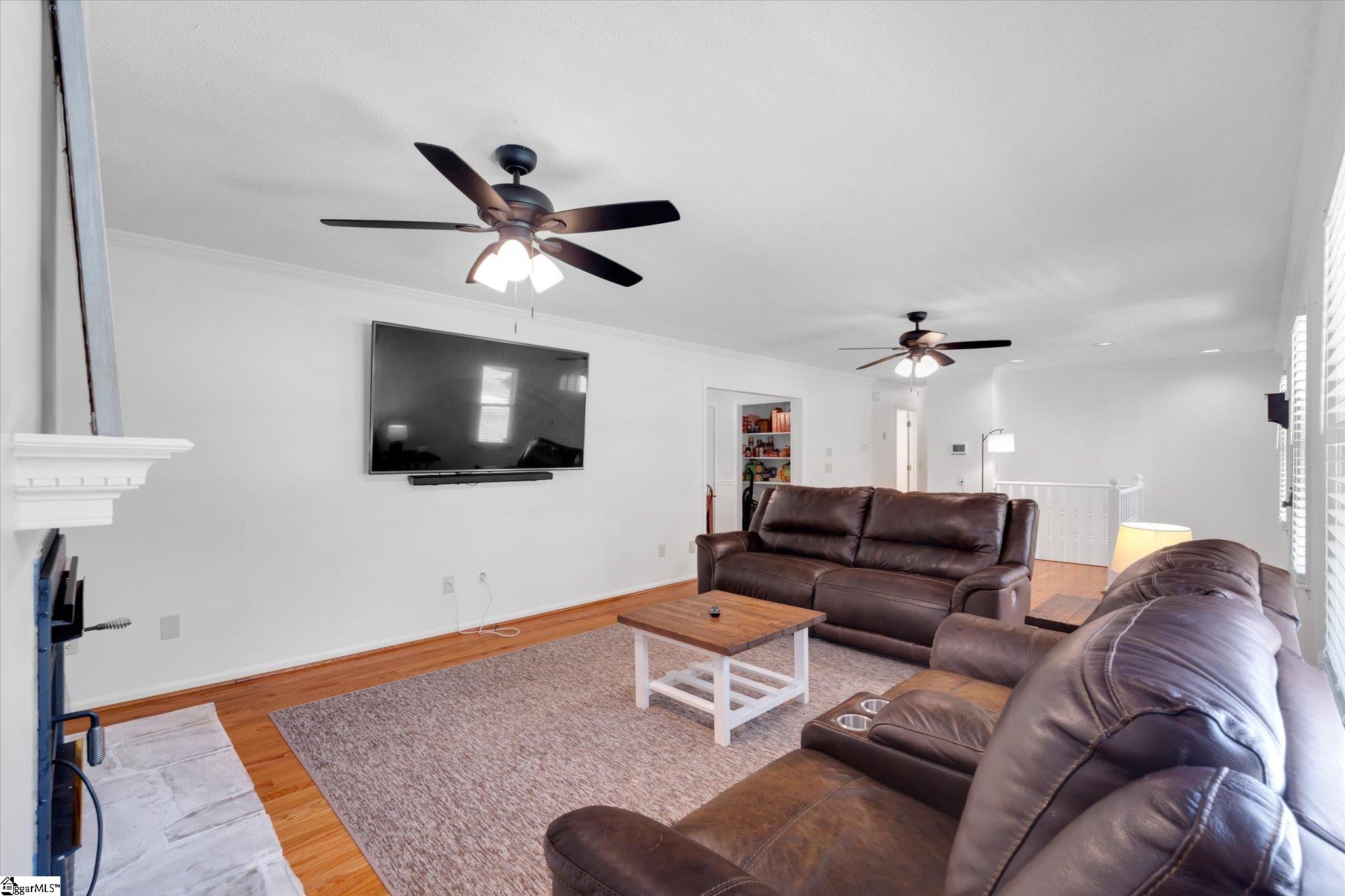 104 Ridgewood Street Property Photo 4