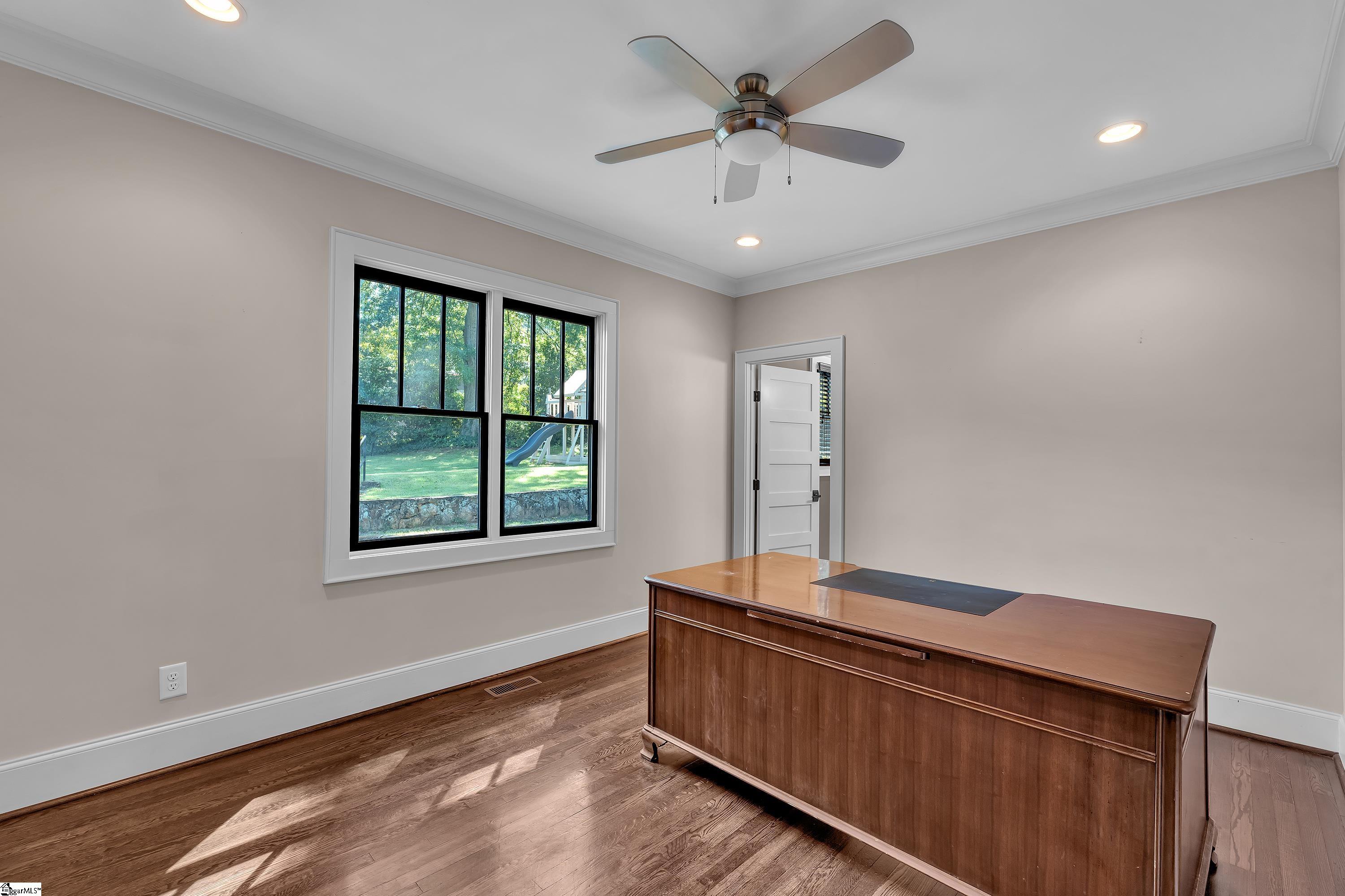 201 Cleveland Street Property Photo 13