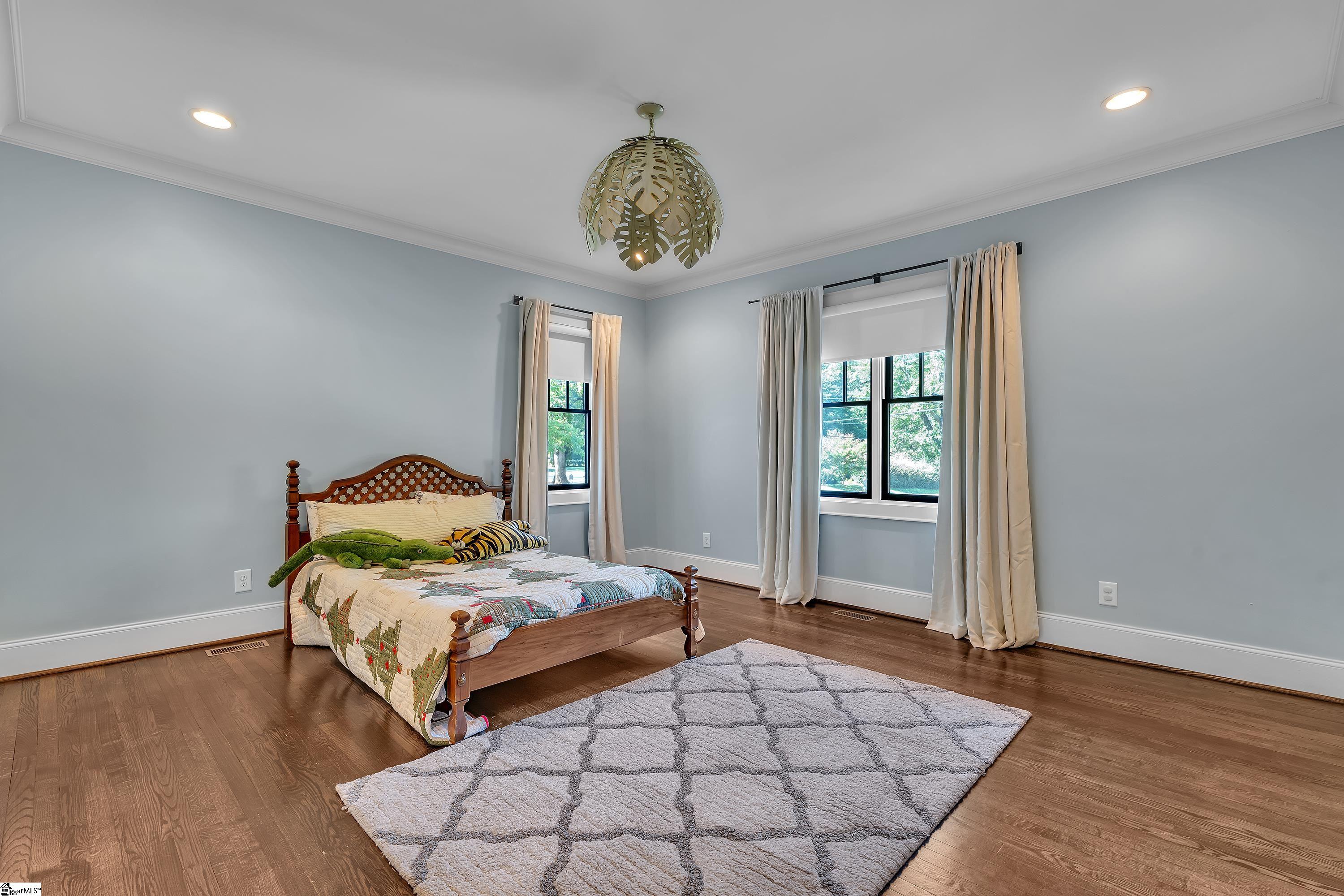201 Cleveland Street Property Photo 21