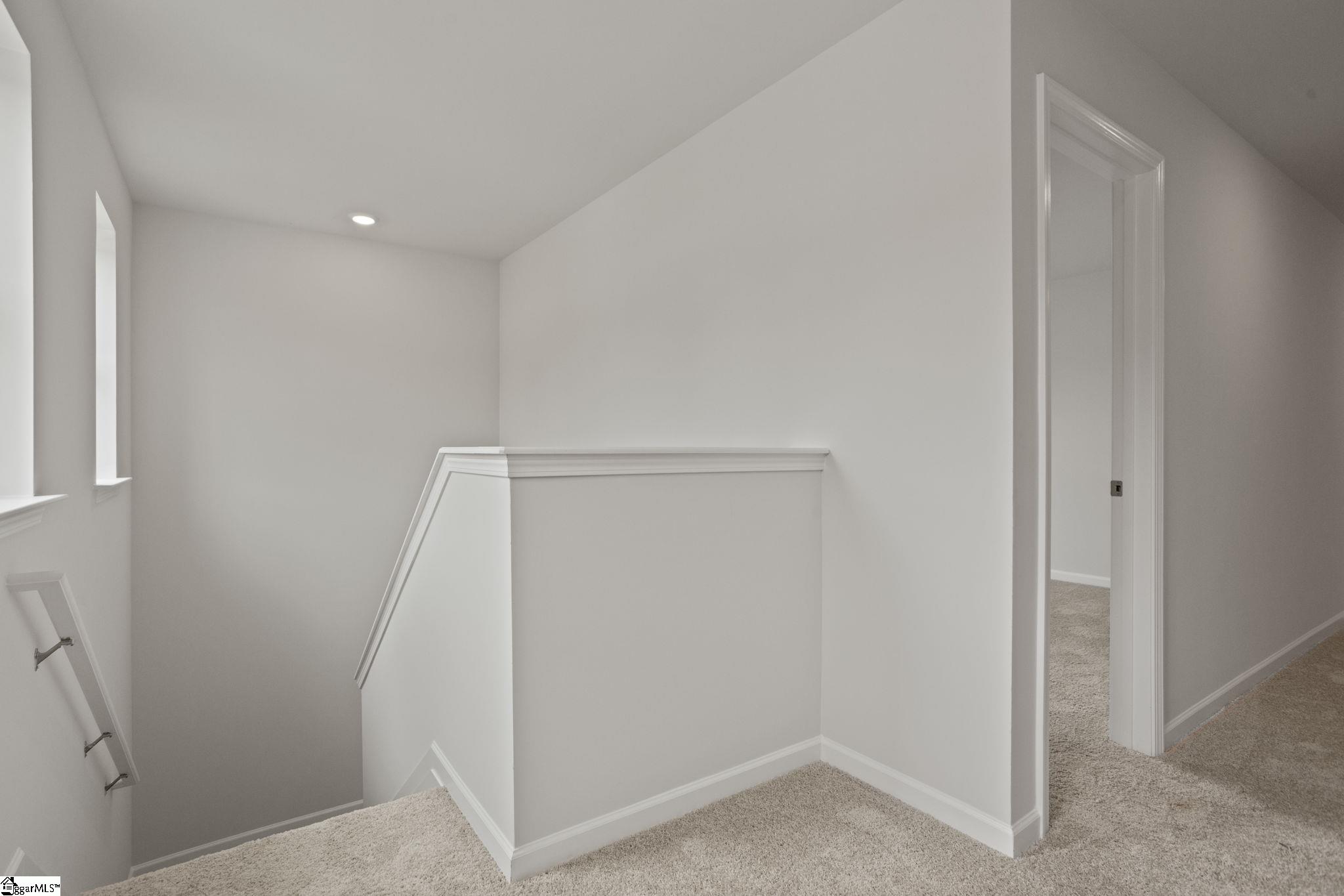 202 Spring Knoll Way Property Photo 14