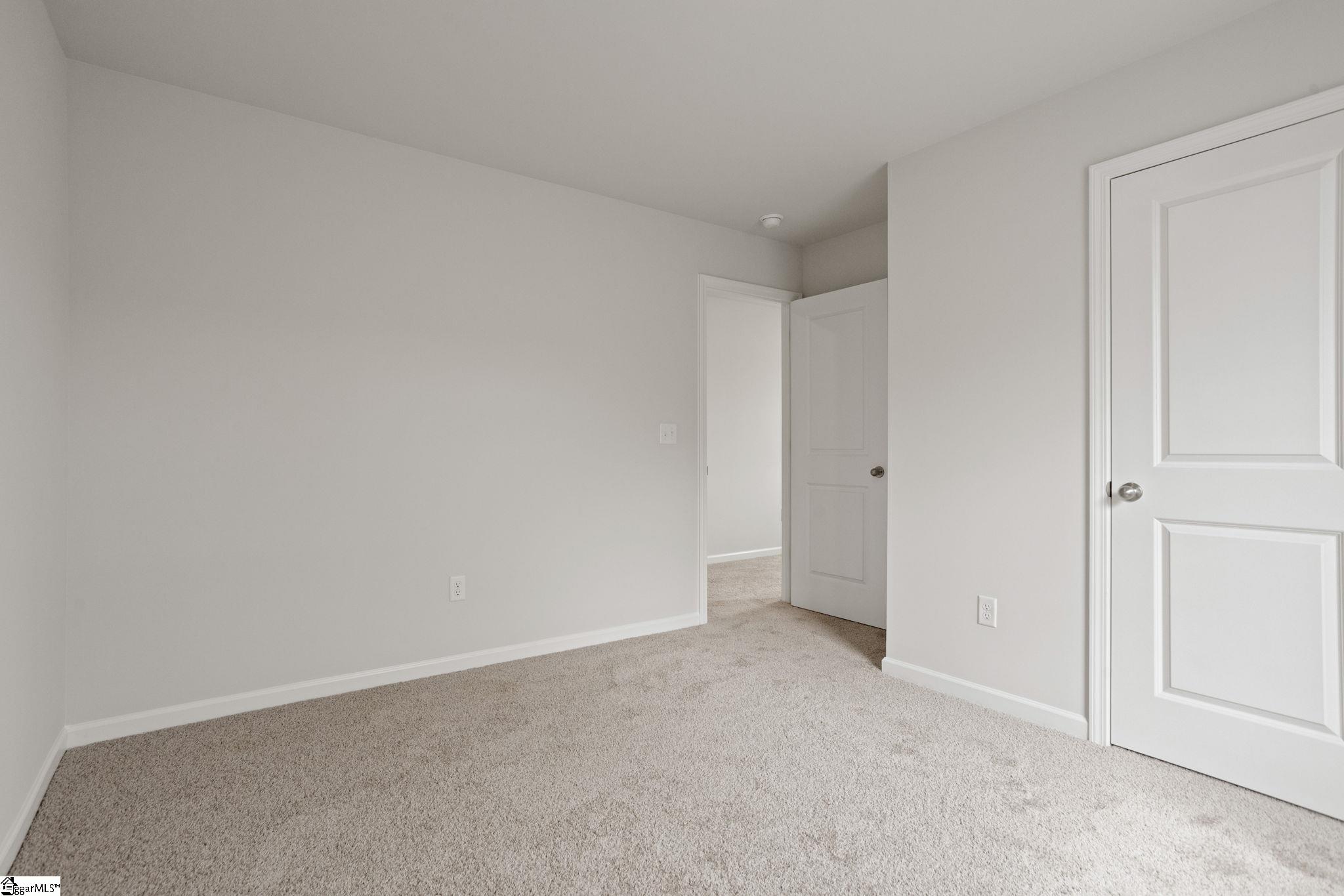 202 Spring Knoll Way Property Photo 16