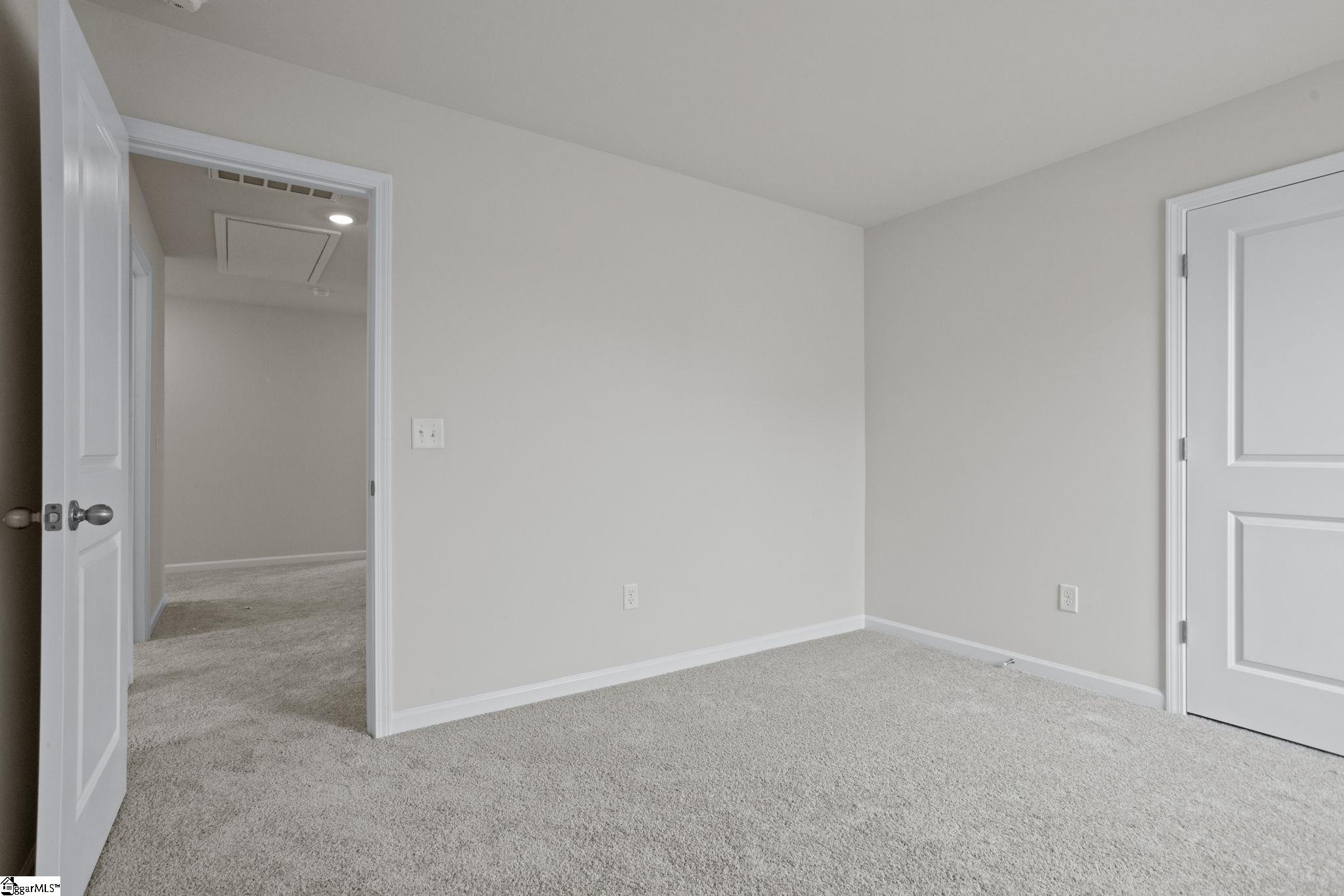 202 Spring Knoll Way Property Photo 26