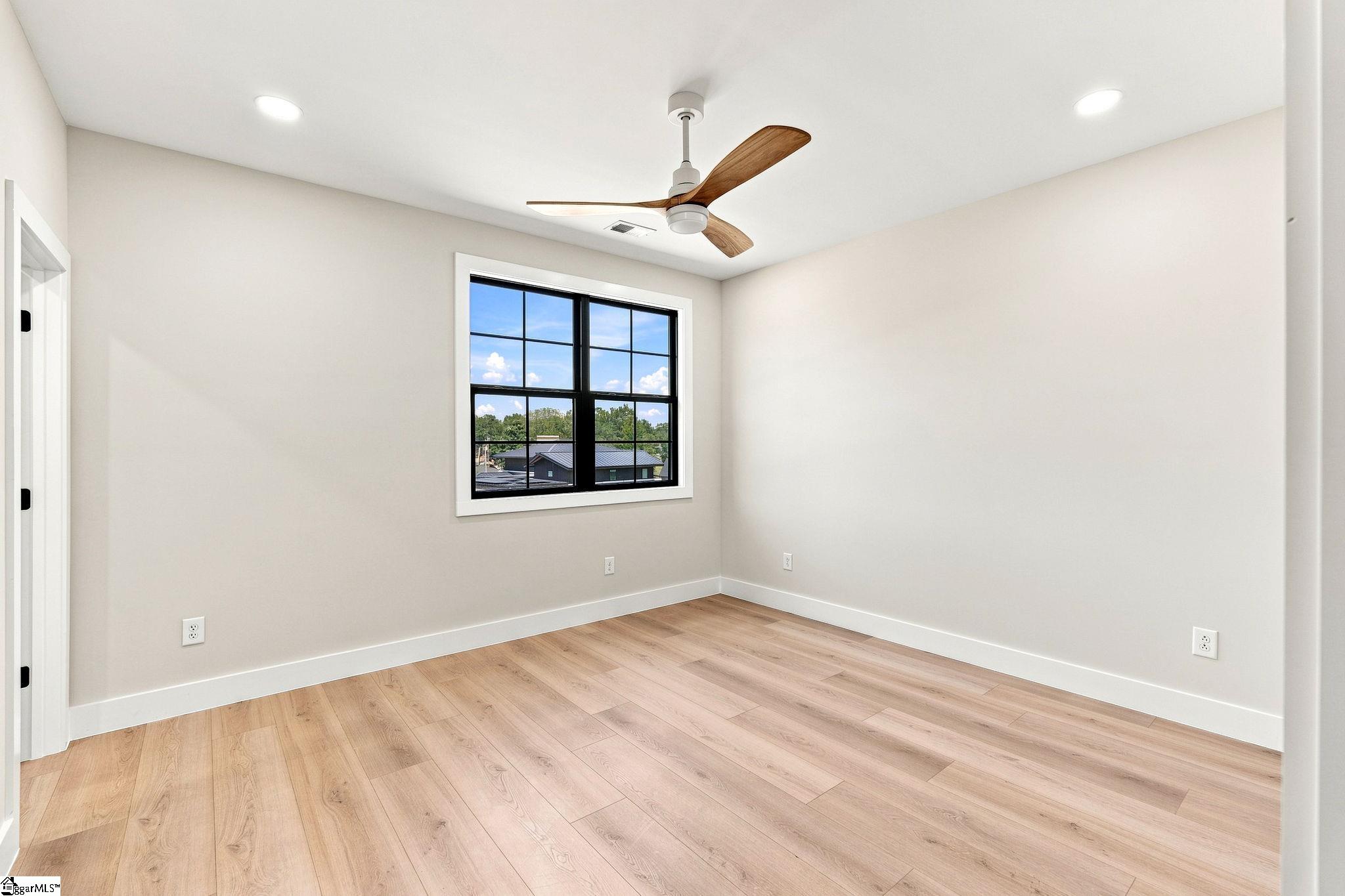 121 Cannon Avenue Property Photo 34