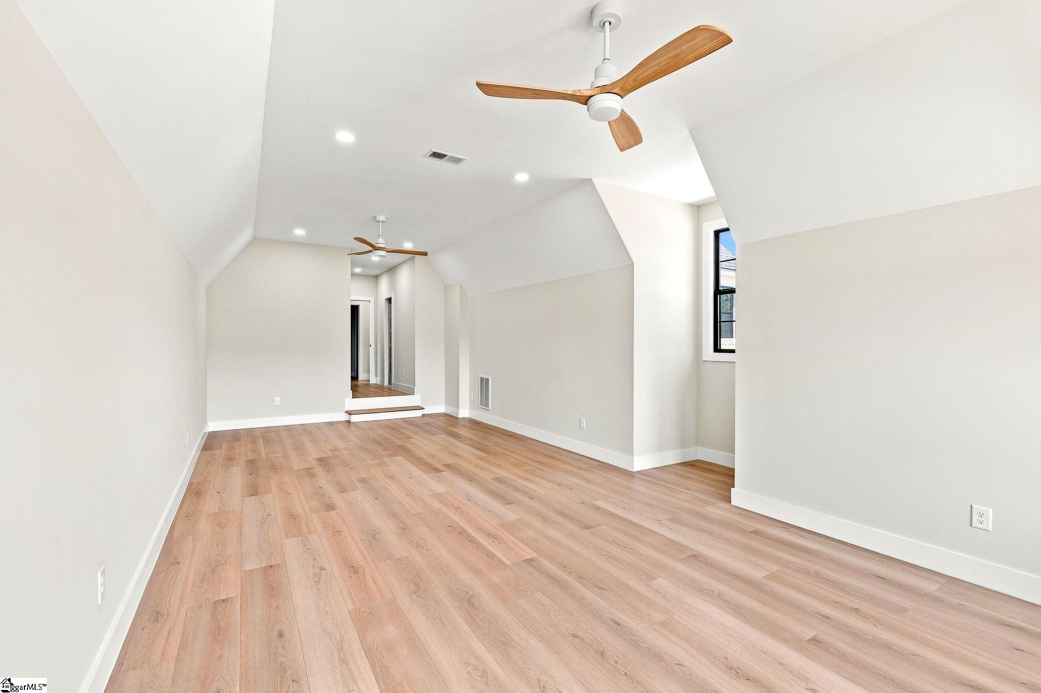 121 Cannon Avenue Property Photo 37
