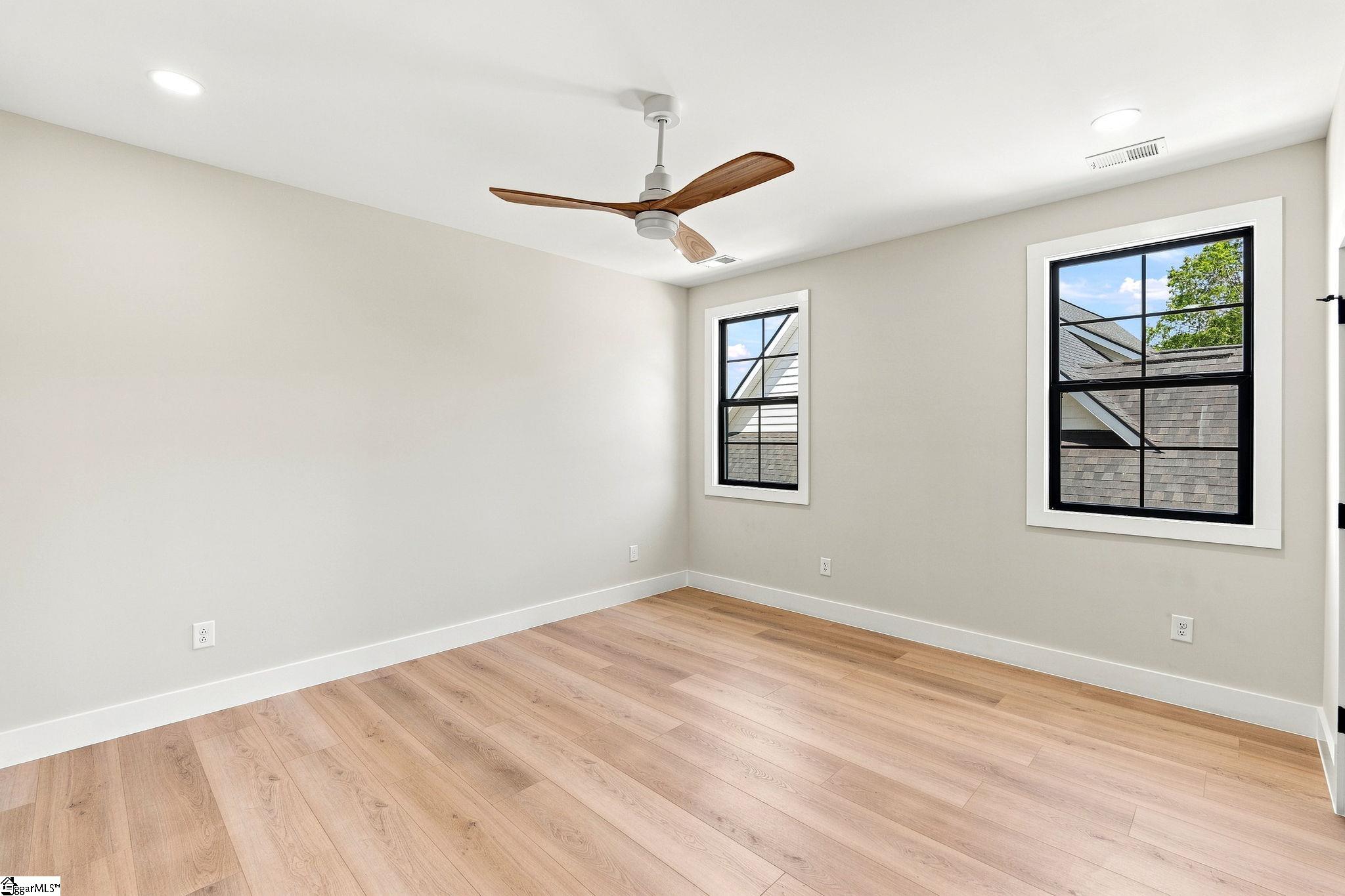 121 Cannon Avenue Property Photo 38