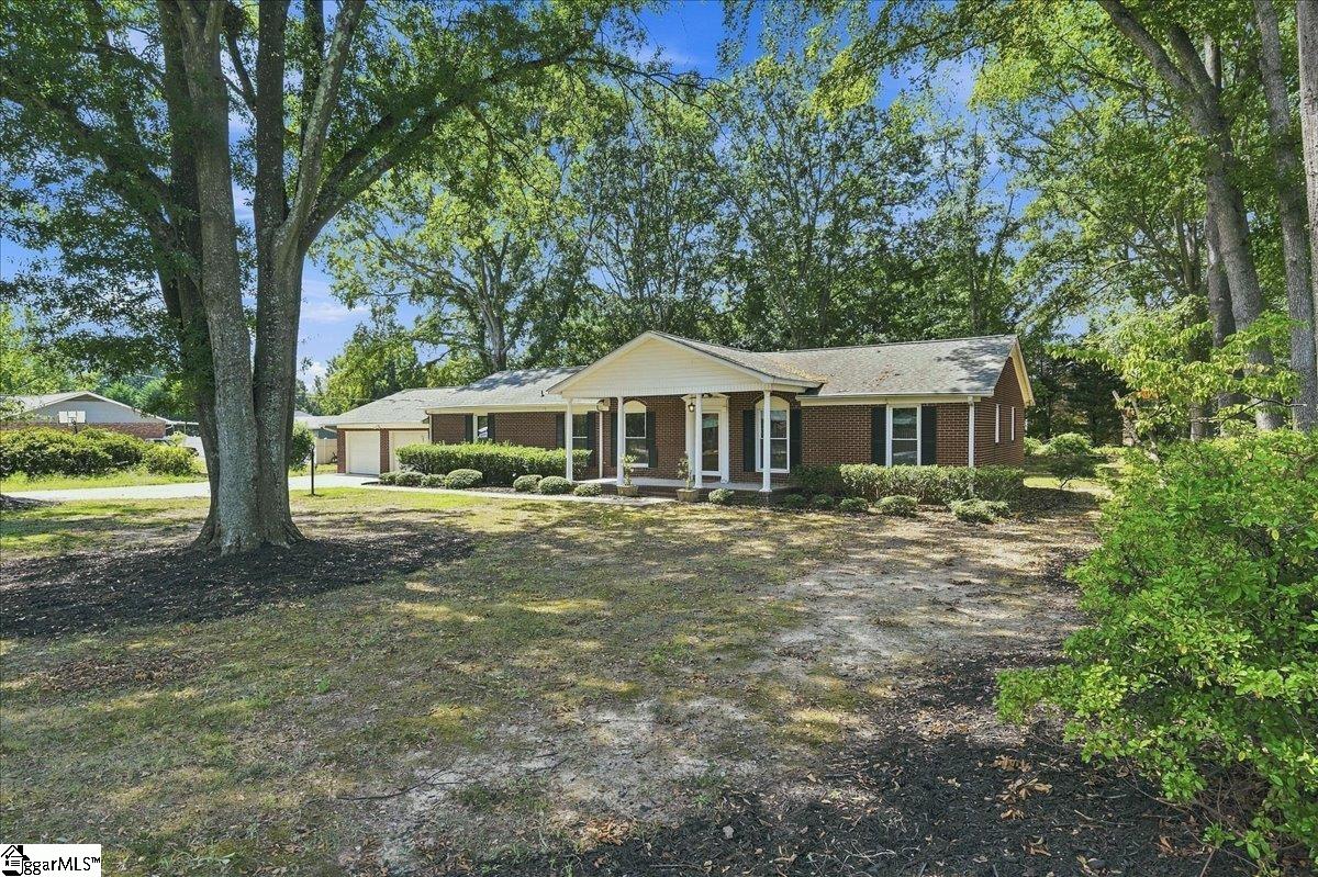 501 Cunningham Road Property Photo 2
