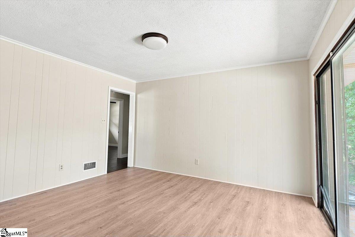 406 Jasmine Street Property Photo 14