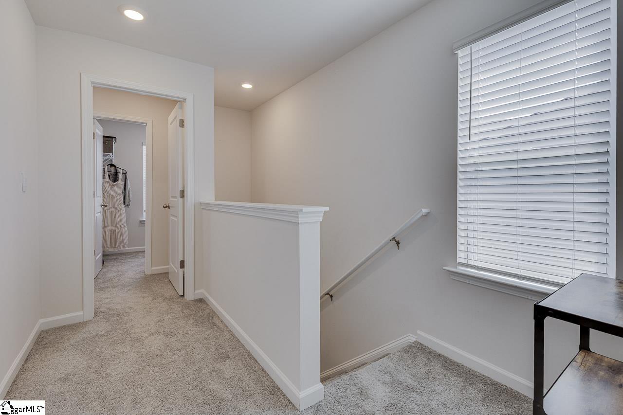 40 Sunriff Court Property Photo 14