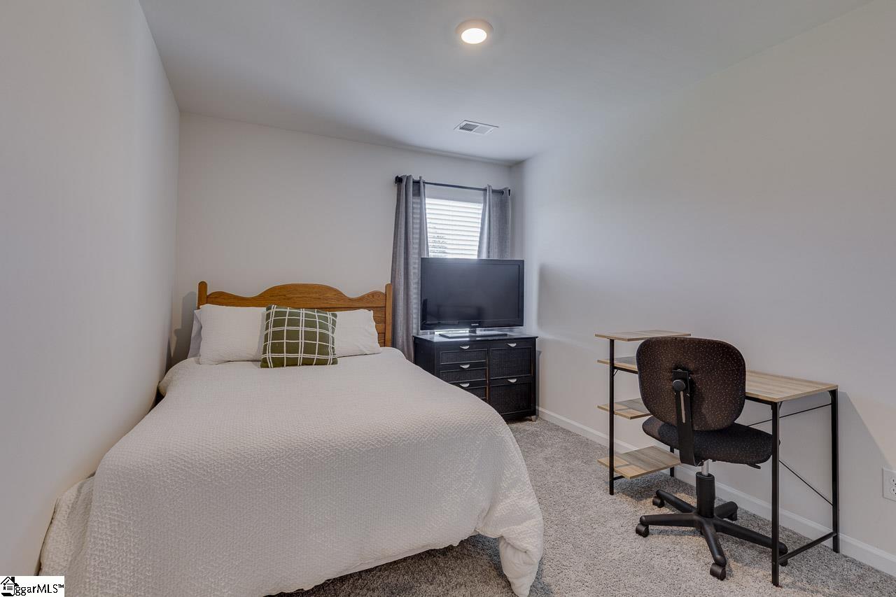 40 Sunriff Court Property Photo 24