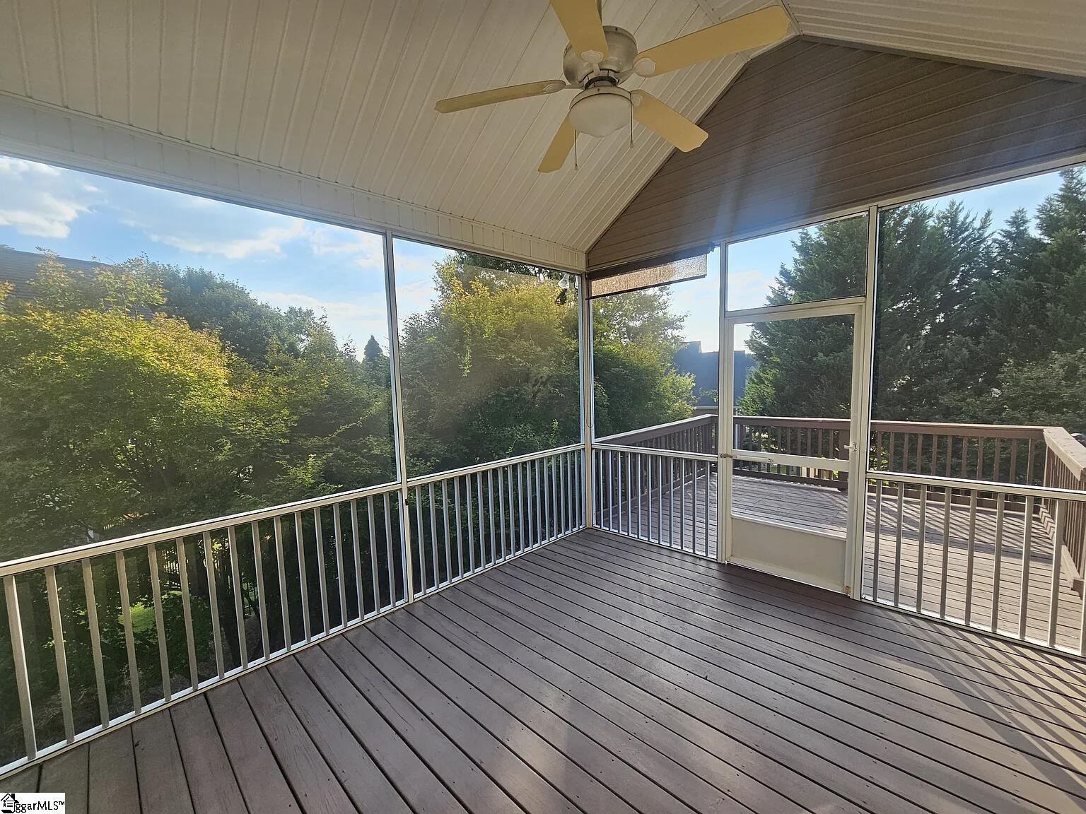 212 Medford Drive Property Photo 11
