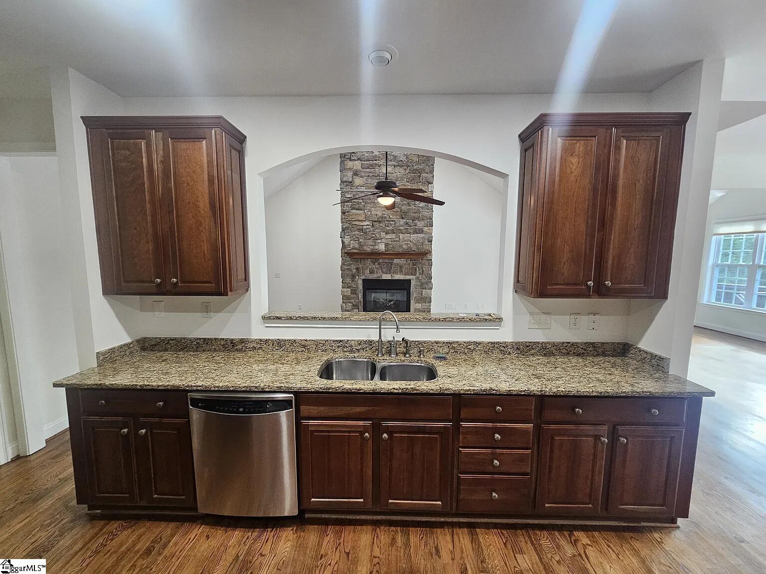 212 Medford Drive Property Photo 14