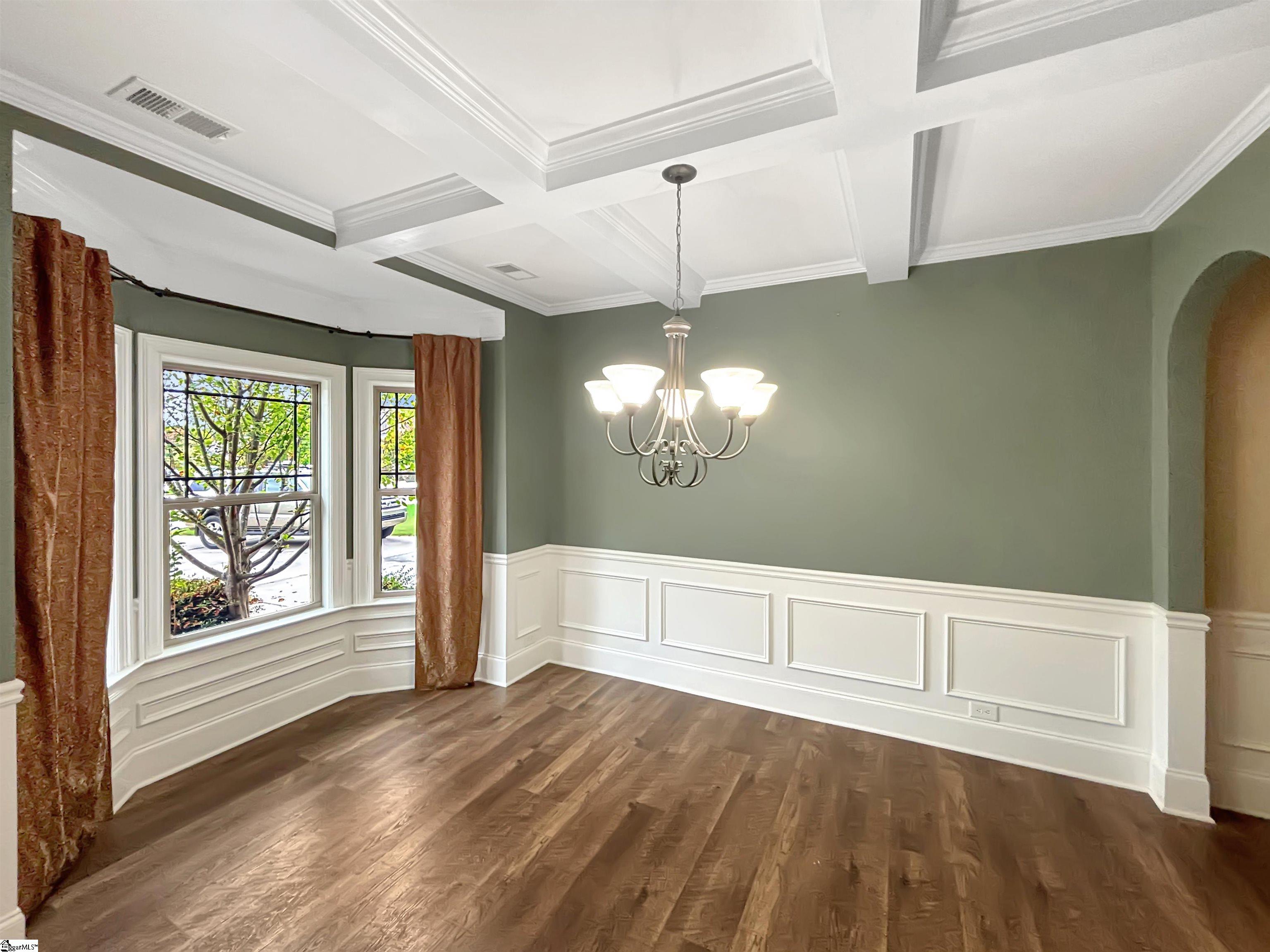 1602839 Property Photo 6