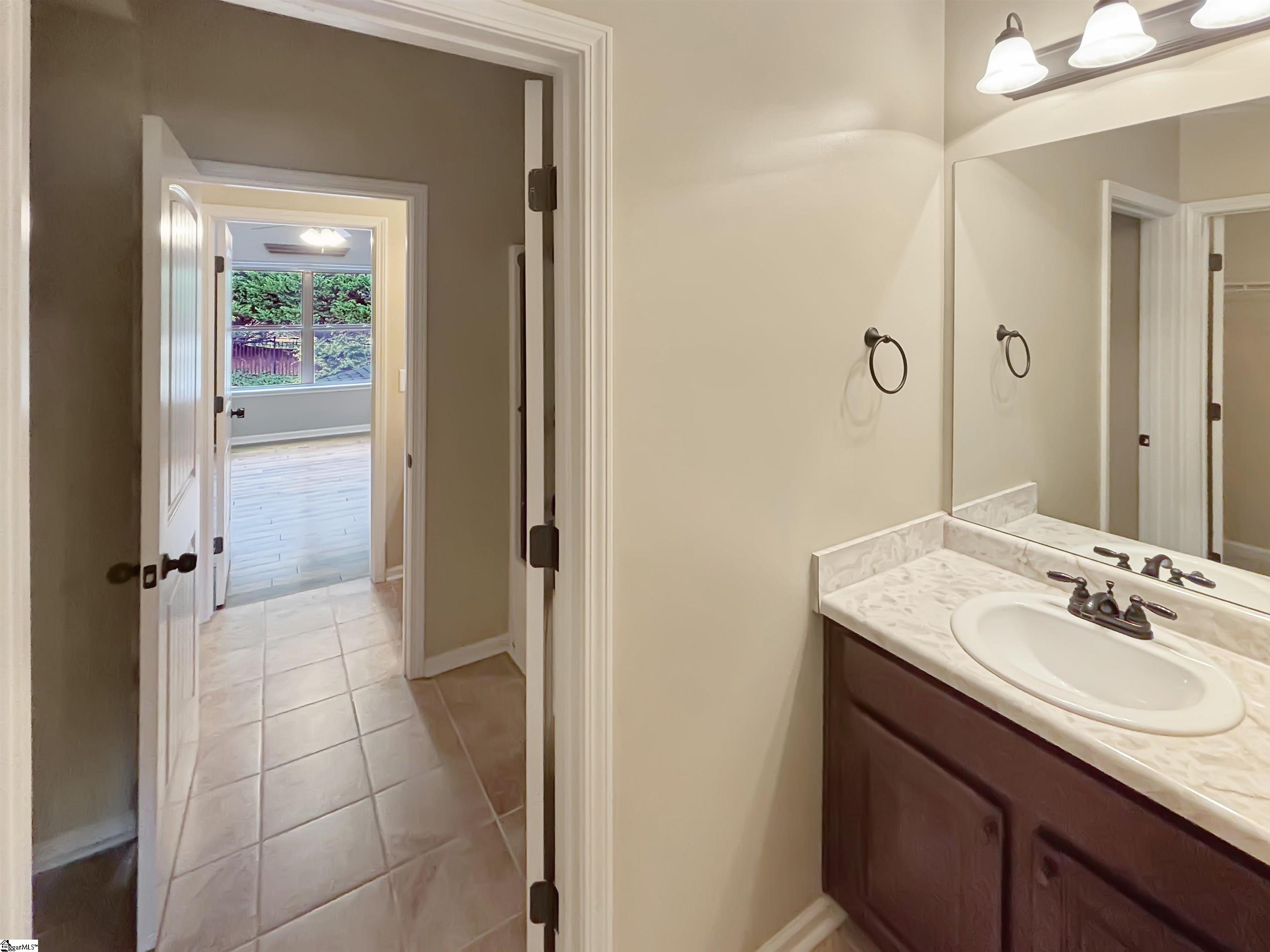 1602839 Property Photo 30
