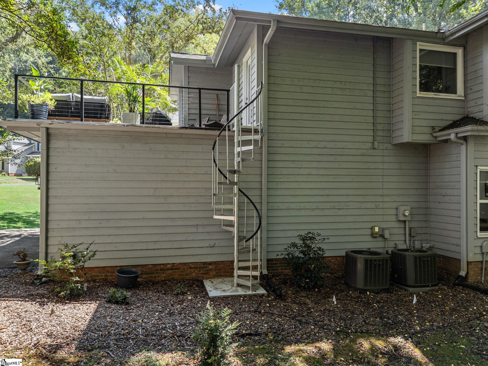 24 Old House Lane Property Photo 45