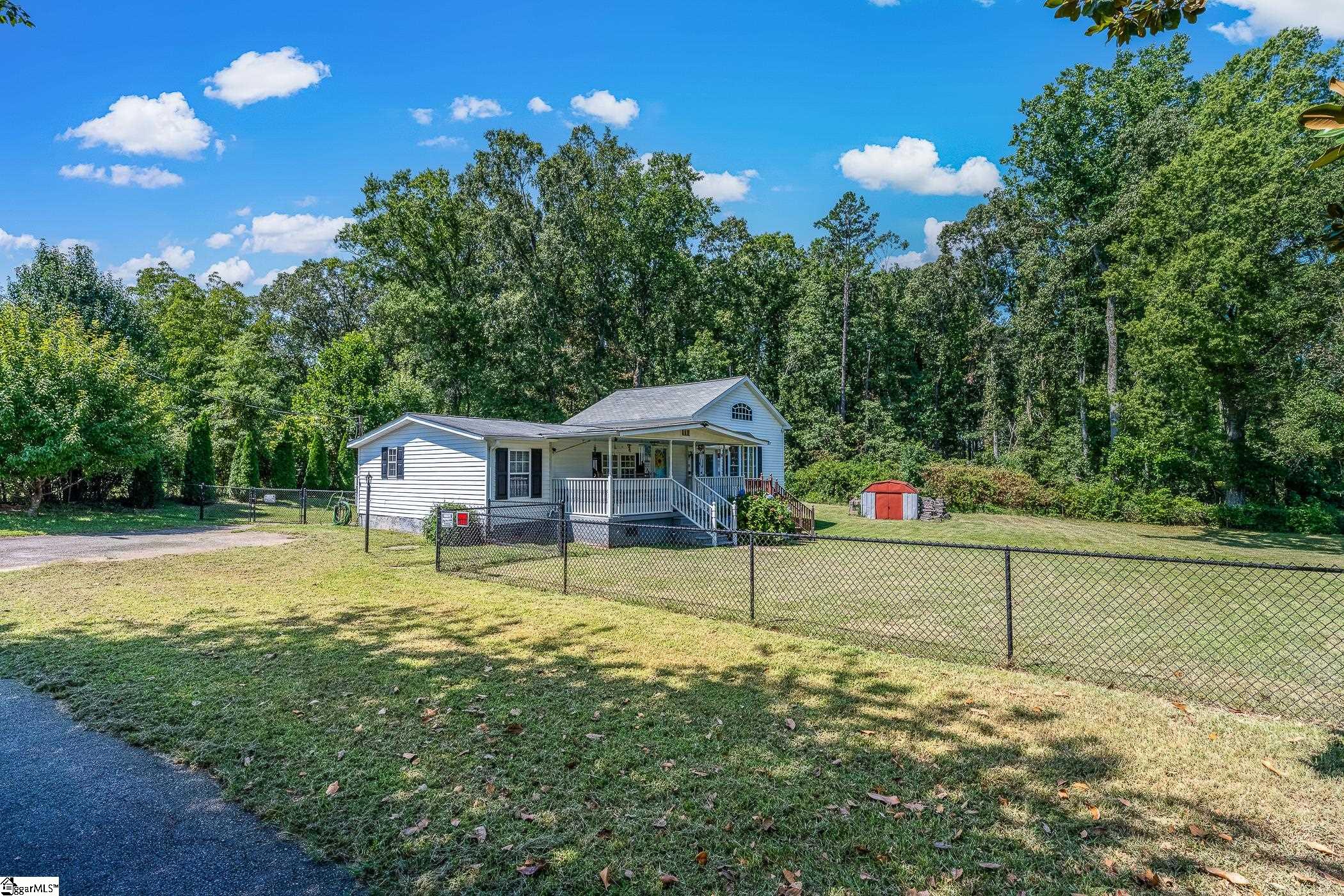 112 Bert Court Property Photo 33