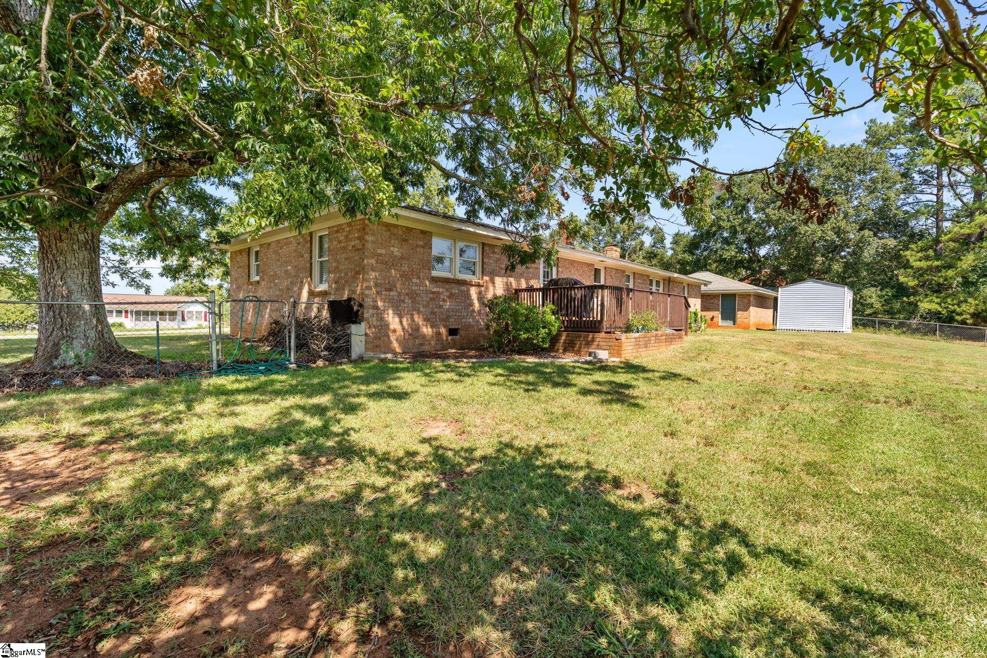 900 Old River Road Property Photo 33