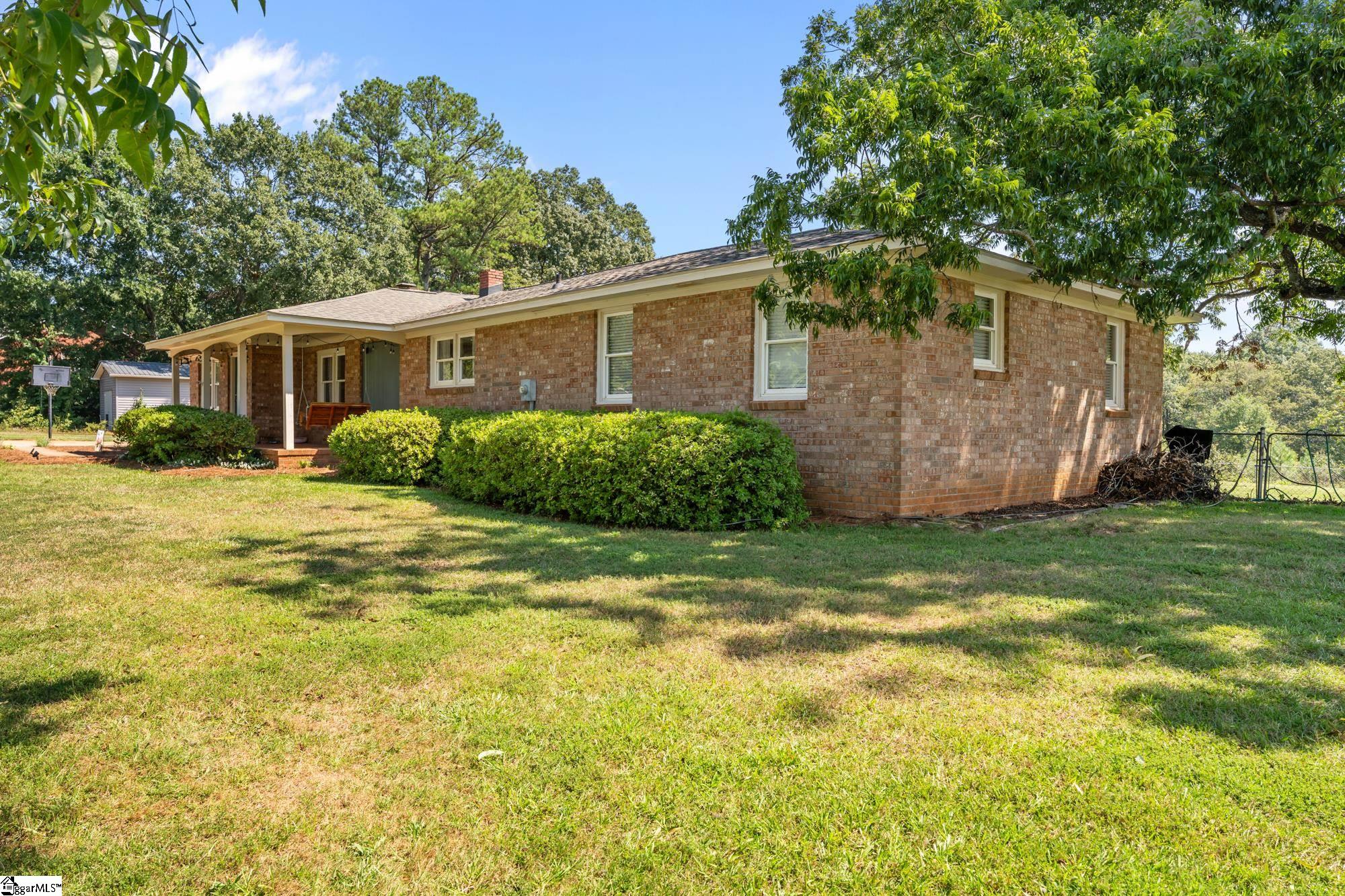 900 Old River Road Property Photo 40