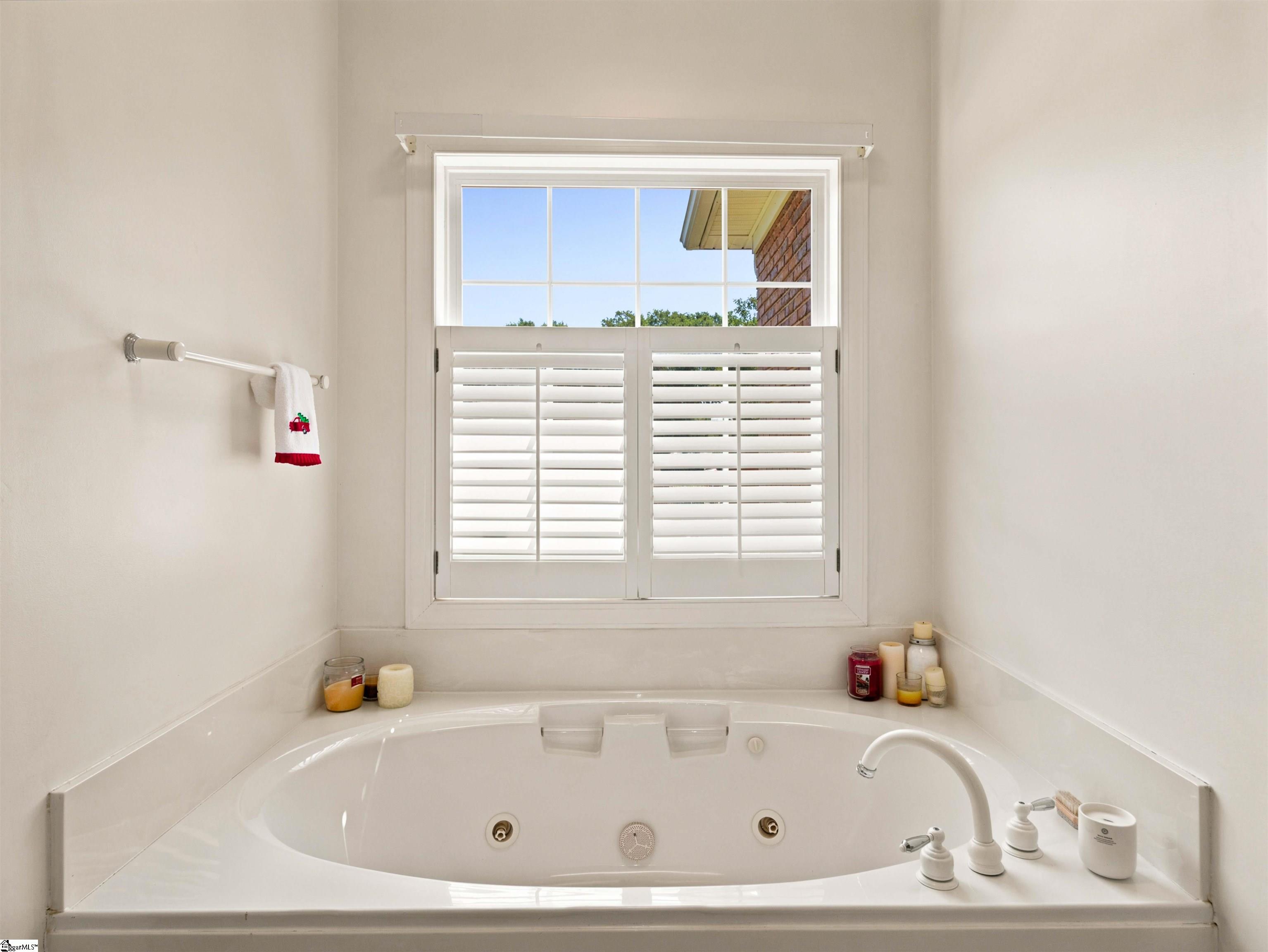 2861 Fairveiw Road Property Photo 16
