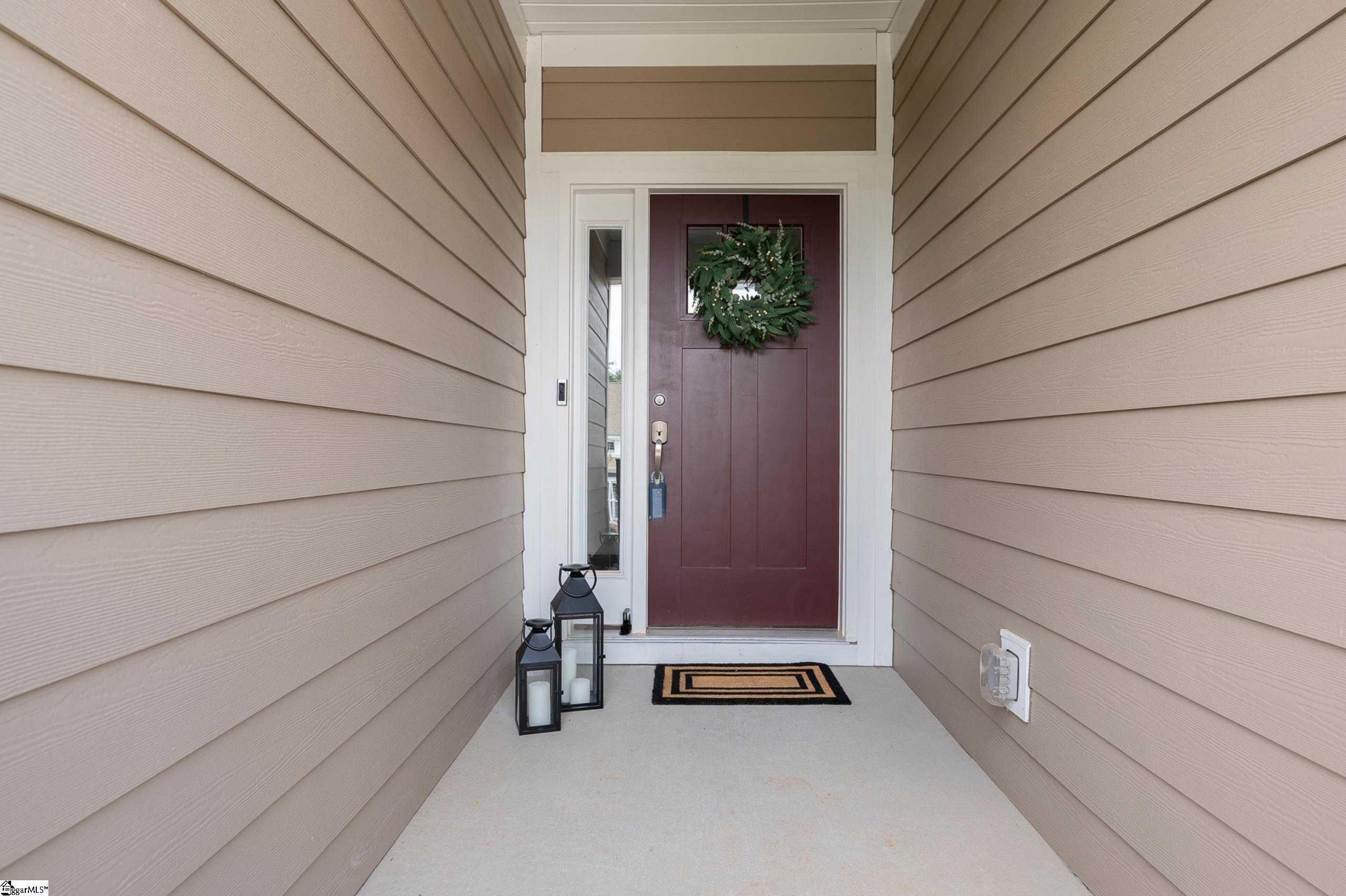 231 Double Crest Drive Property Photo 6