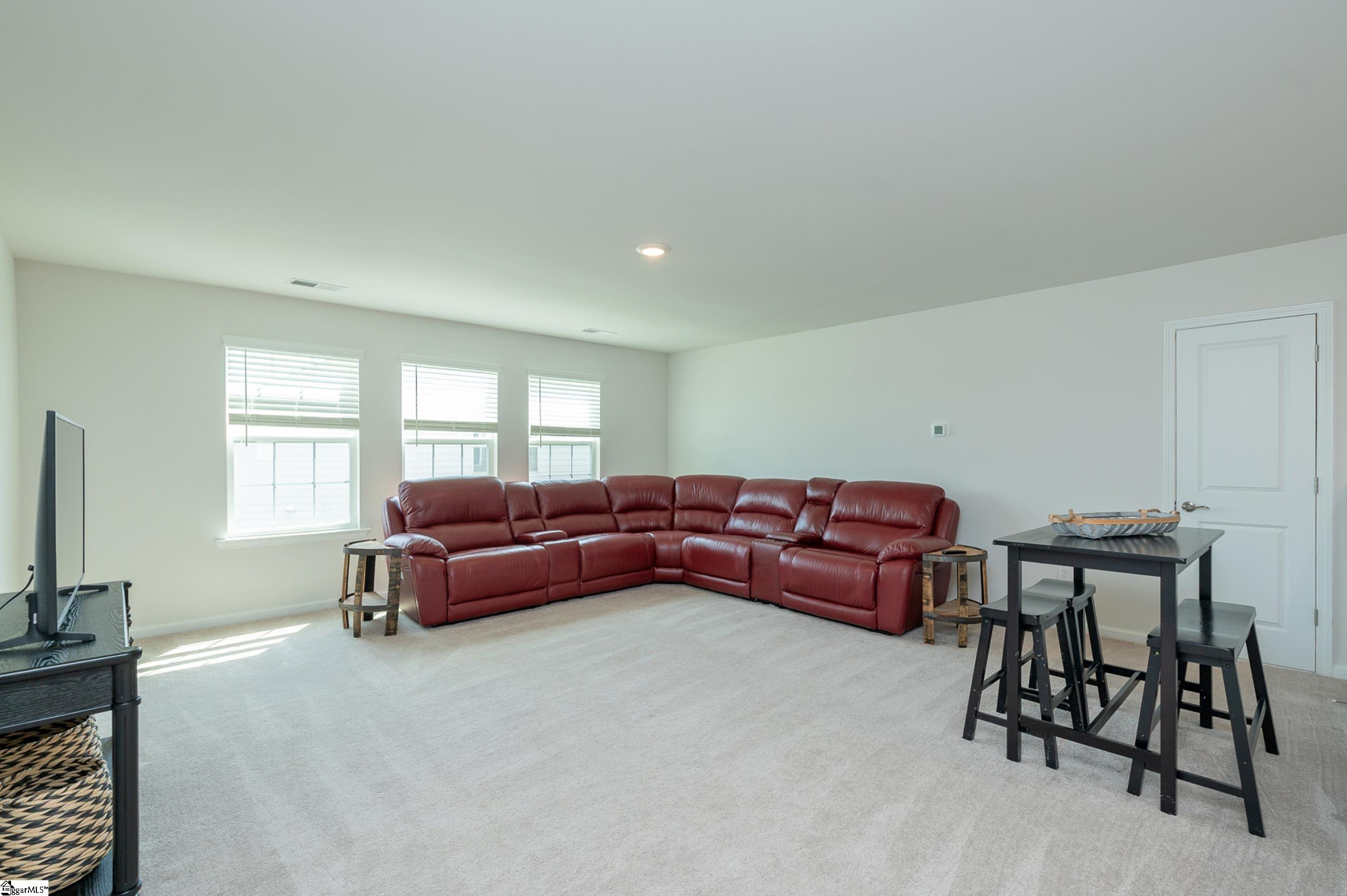 231 Double Crest Drive Property Photo 31