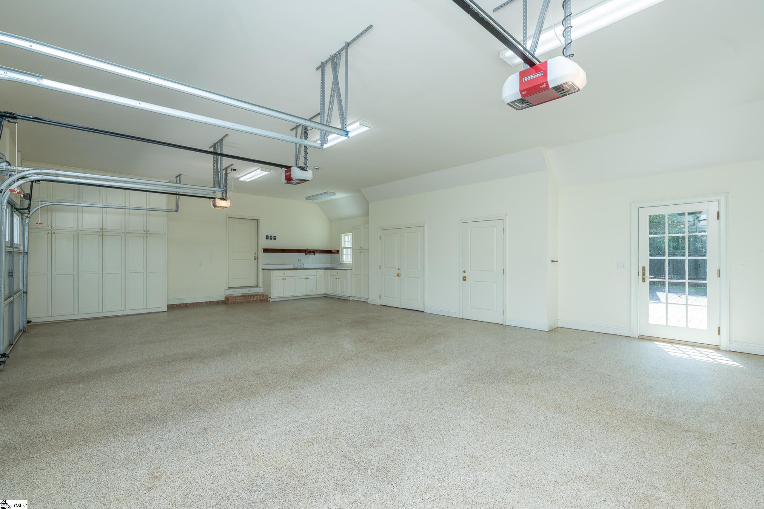 9 Cobbler Lane Property Photo 46