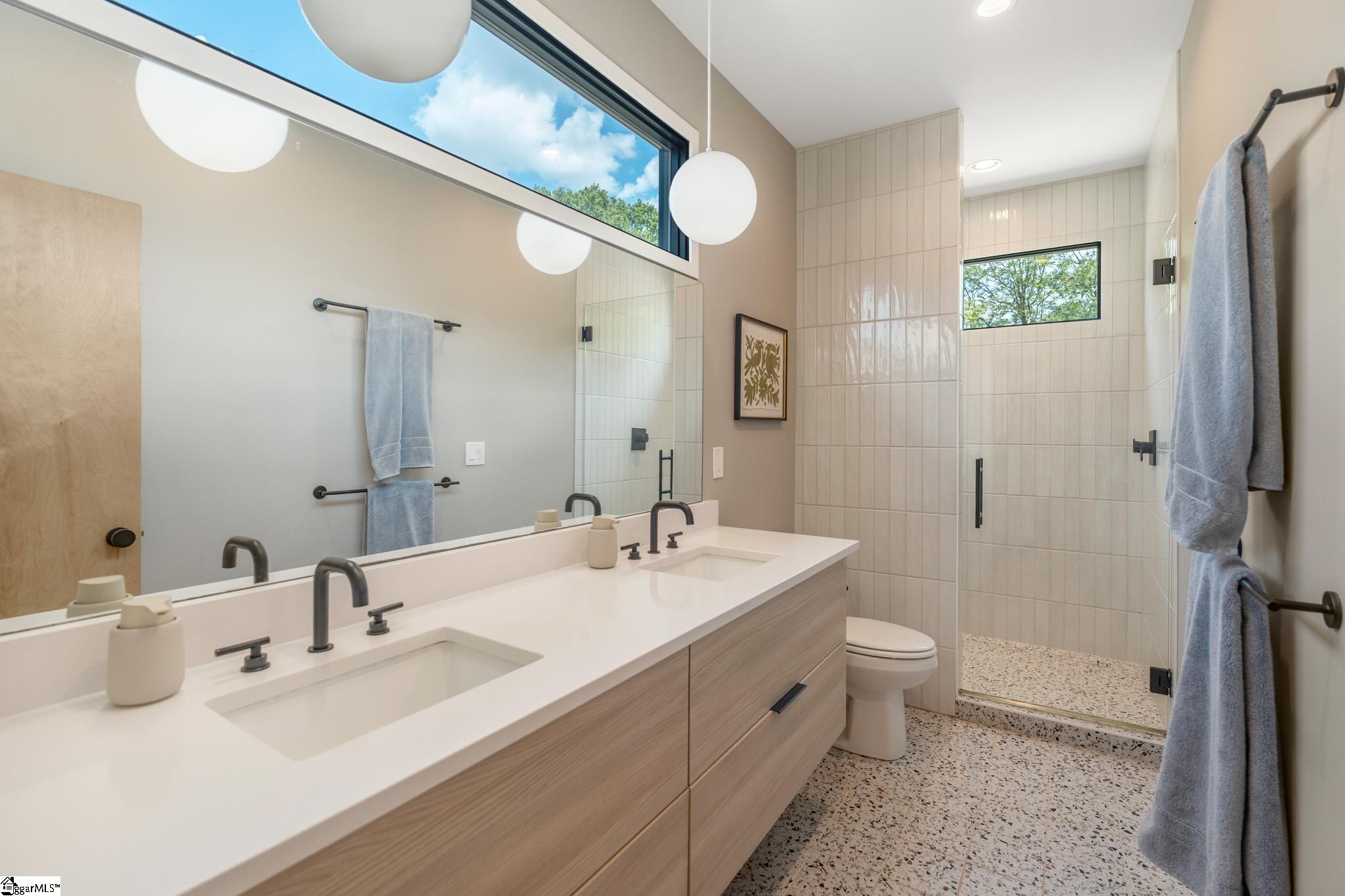 13 Mallard Street Property Photo 33