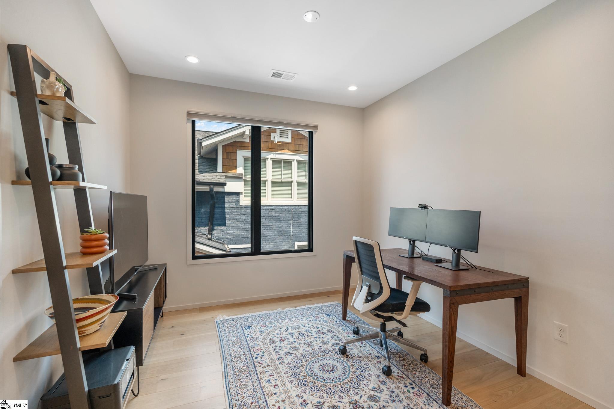 13 Mallard Street Property Photo 39