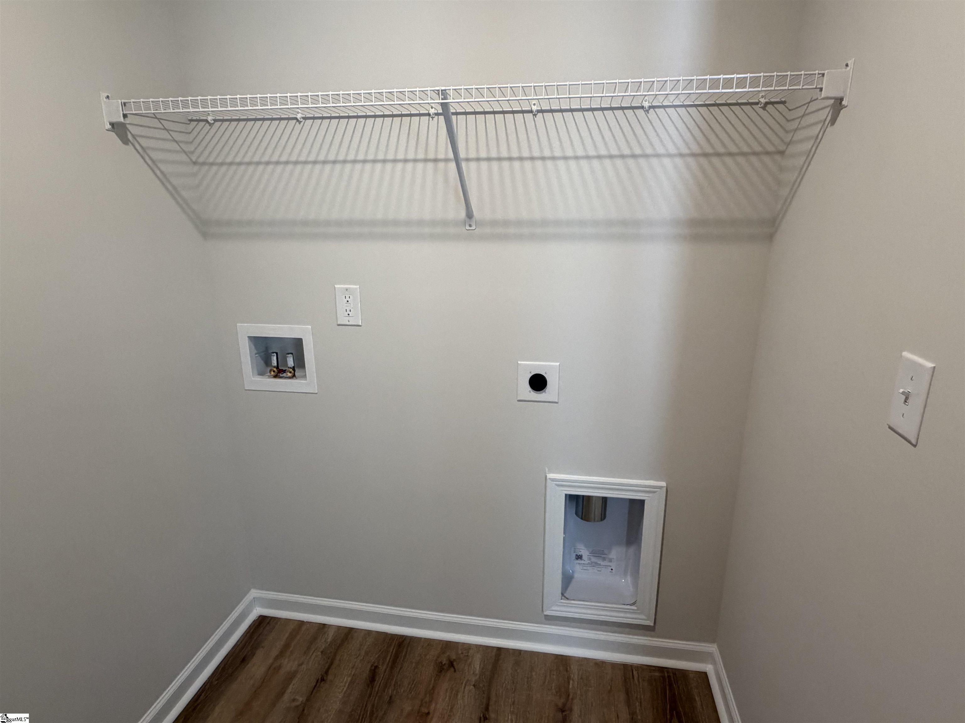 124 Barwood Circle Property Photo 8