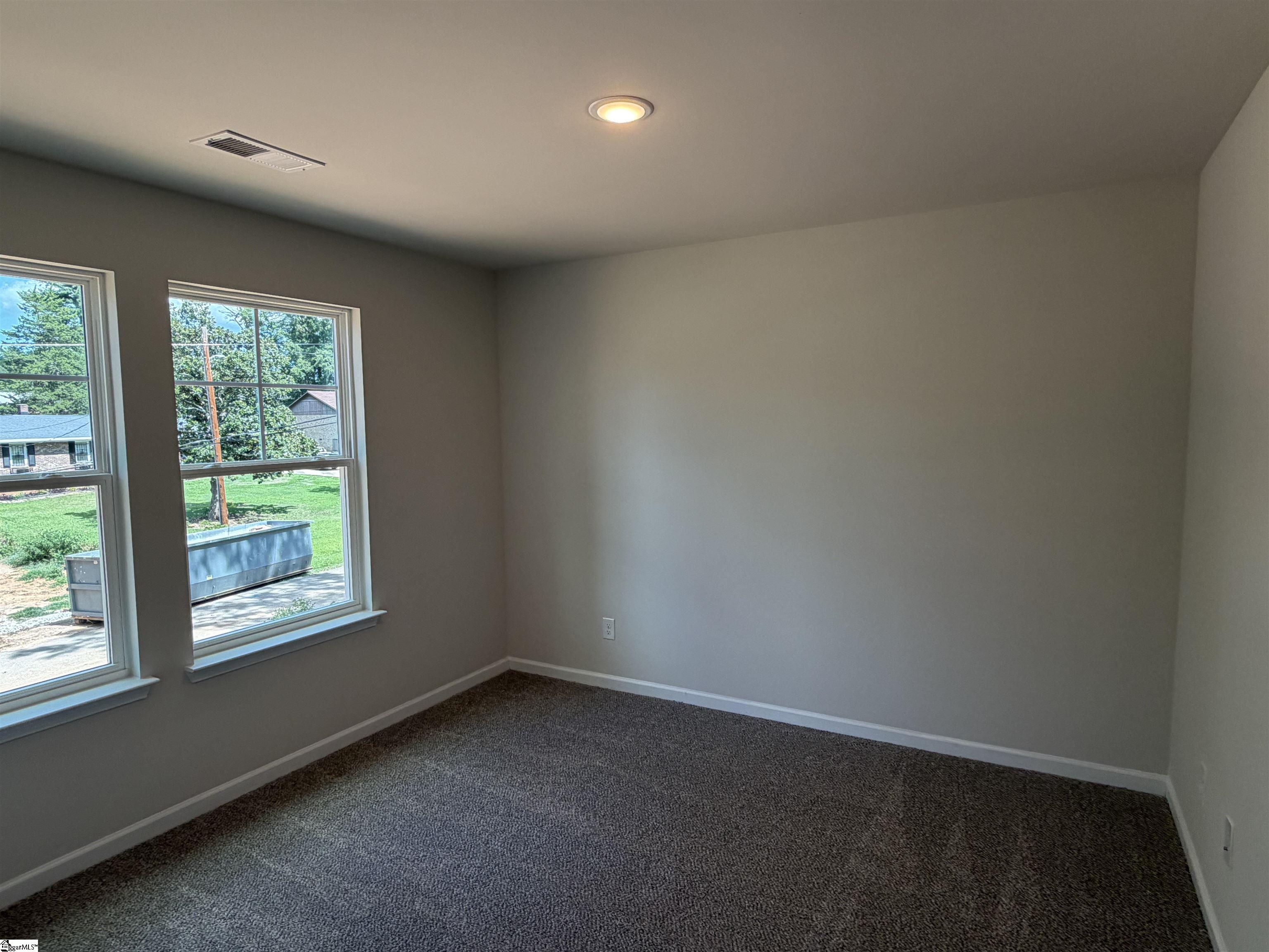 124 Barwood Circle Property Photo 11