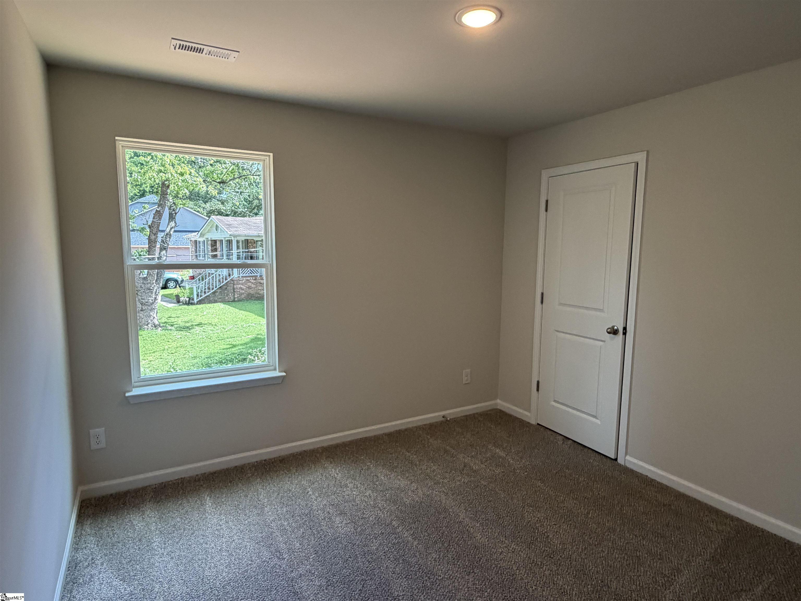 124 Barwood Circle Property Photo 12