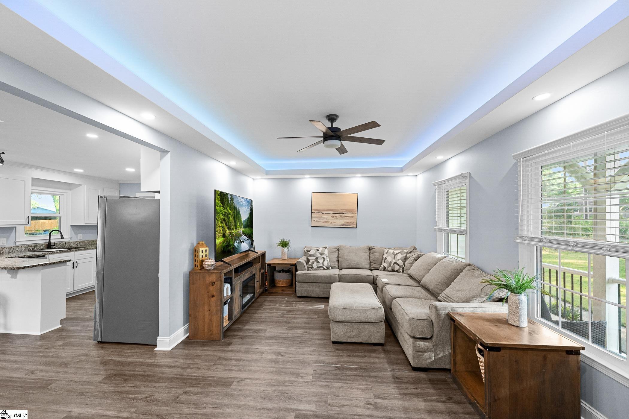 104 Galerie Drive Property Photo 8