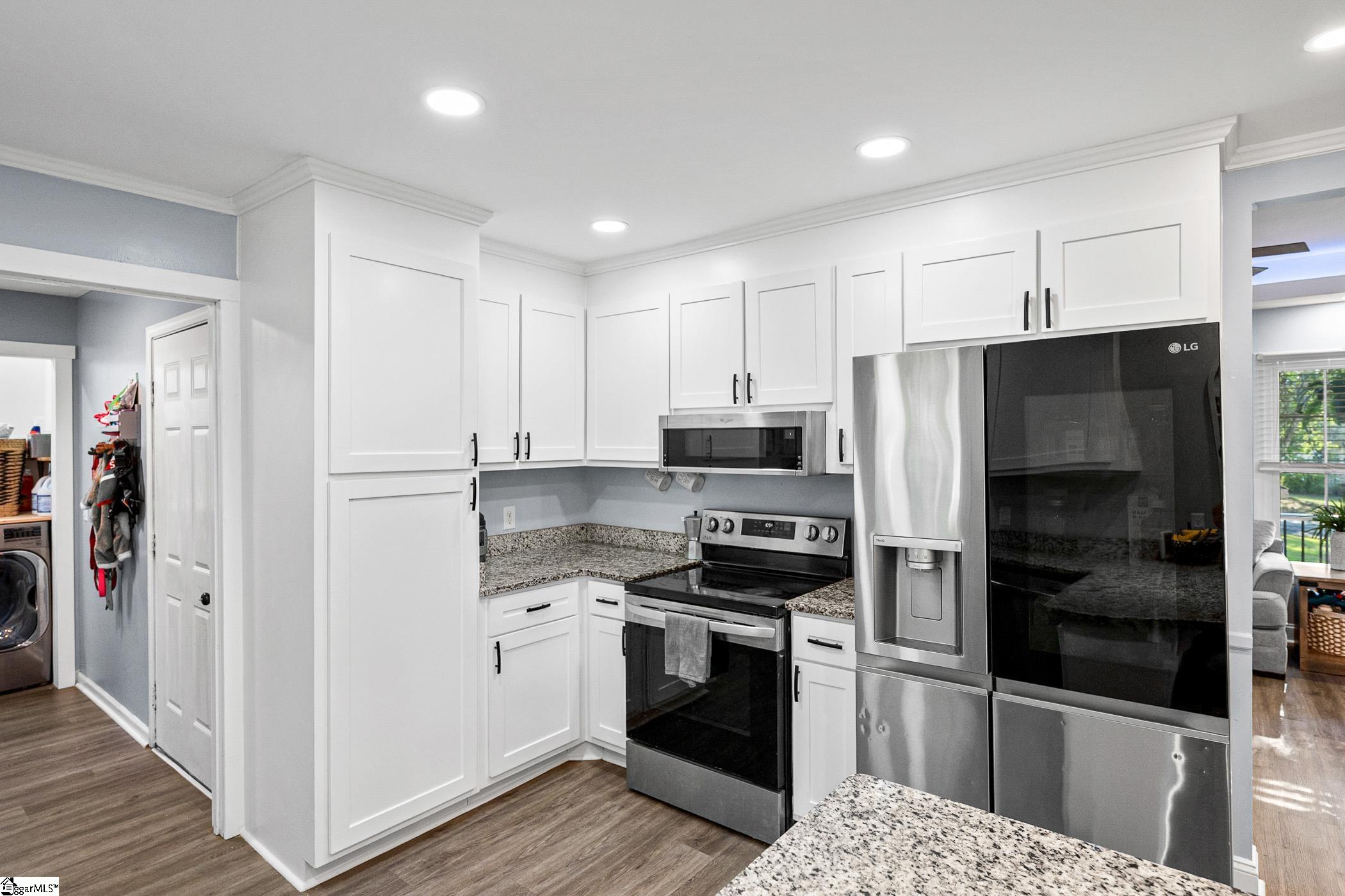 104 Galerie Drive Property Photo 15