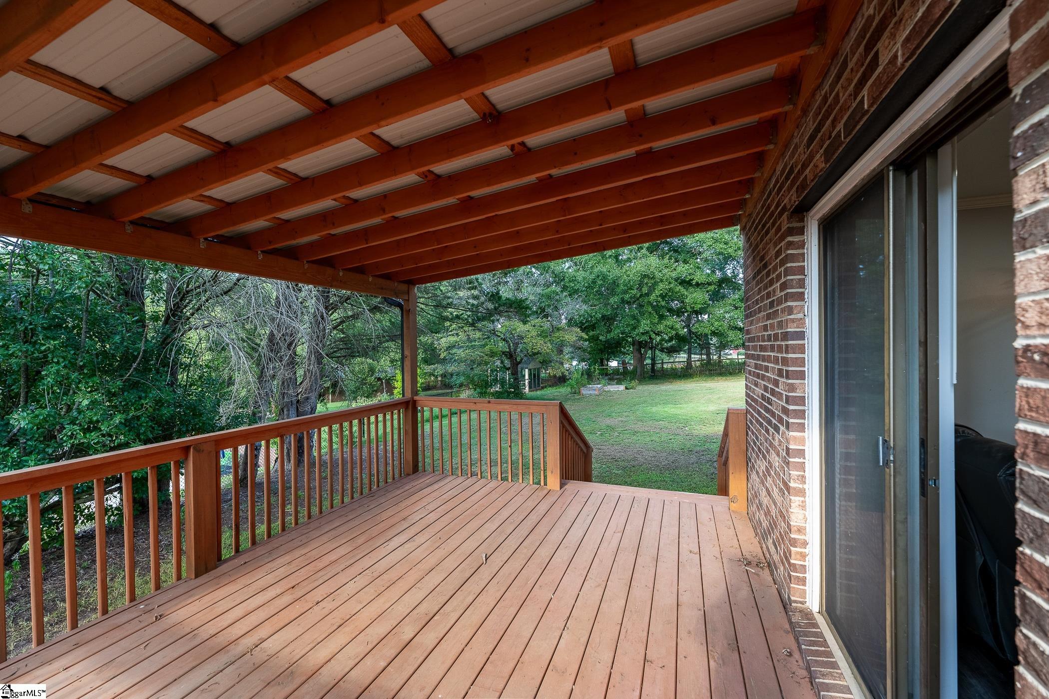 104 Galerie Drive Property Photo 24