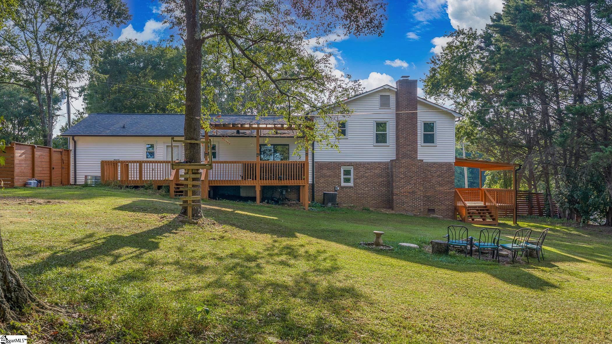 104 Galerie Drive Property Photo 40
