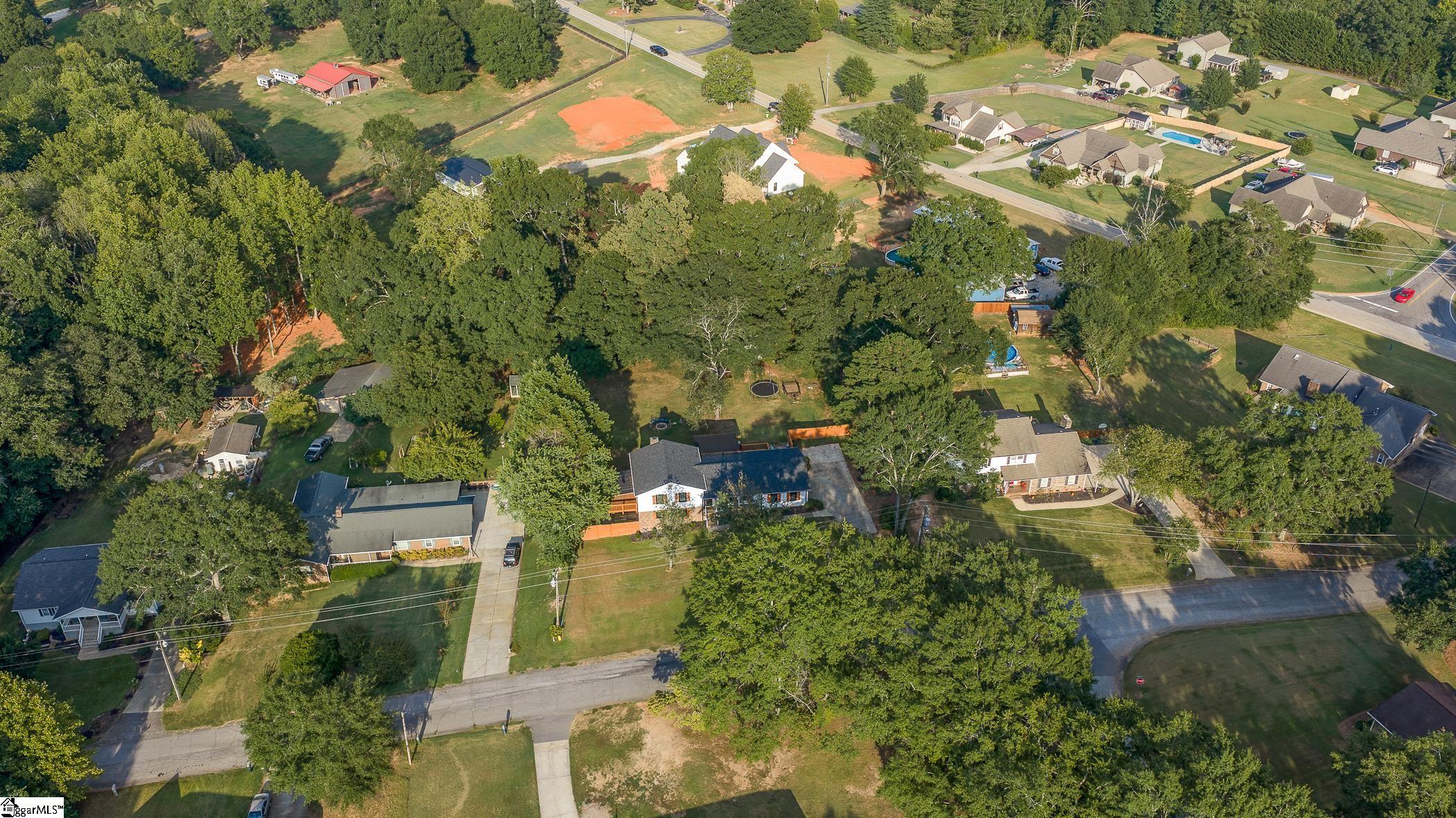 104 Galerie Drive Property Photo 44