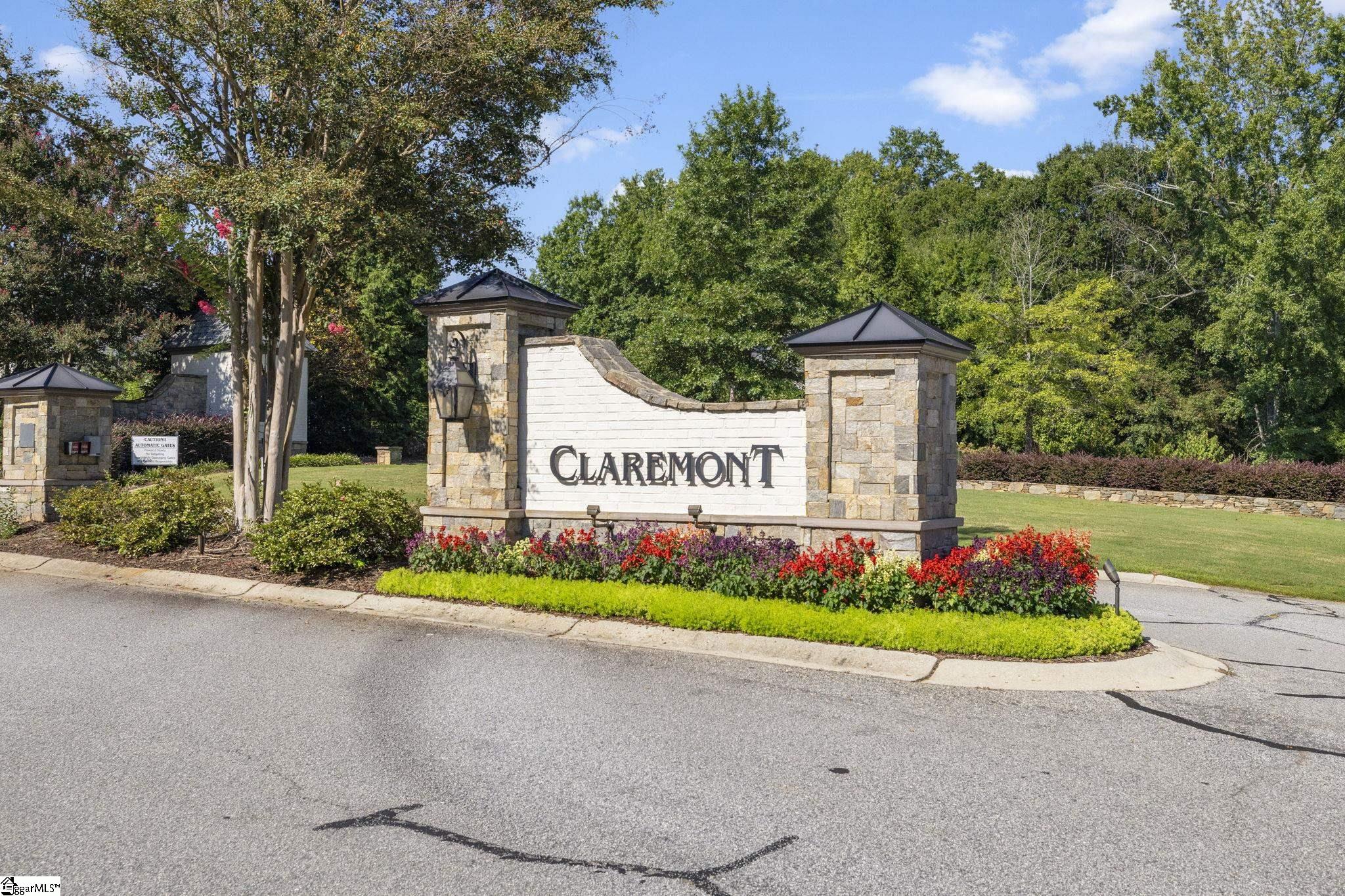 304 Chamblee Boulevard Property Photo 2
