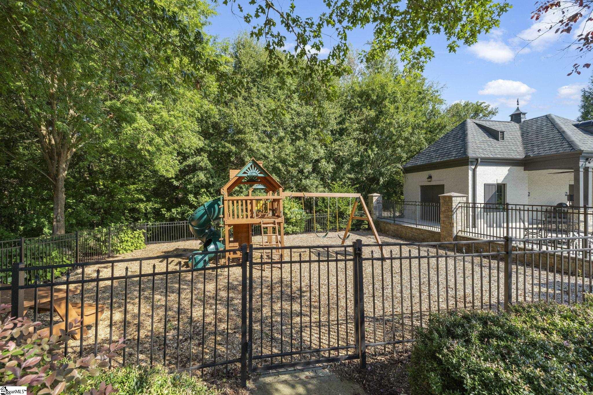 304 Chamblee Boulevard Property Photo 15