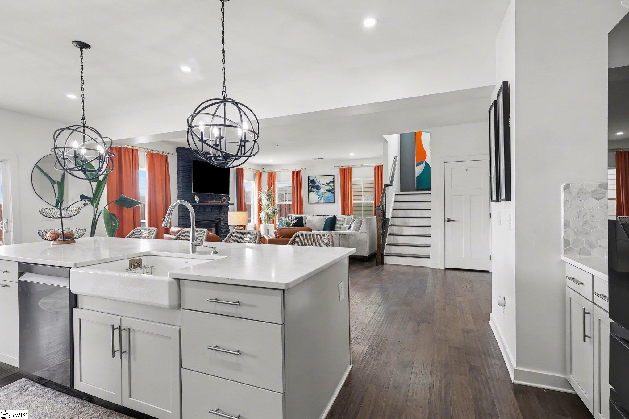 913 St Elmo's Court Property Photo 15