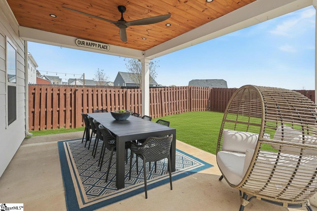 913 St Elmo's Court Property Photo 30