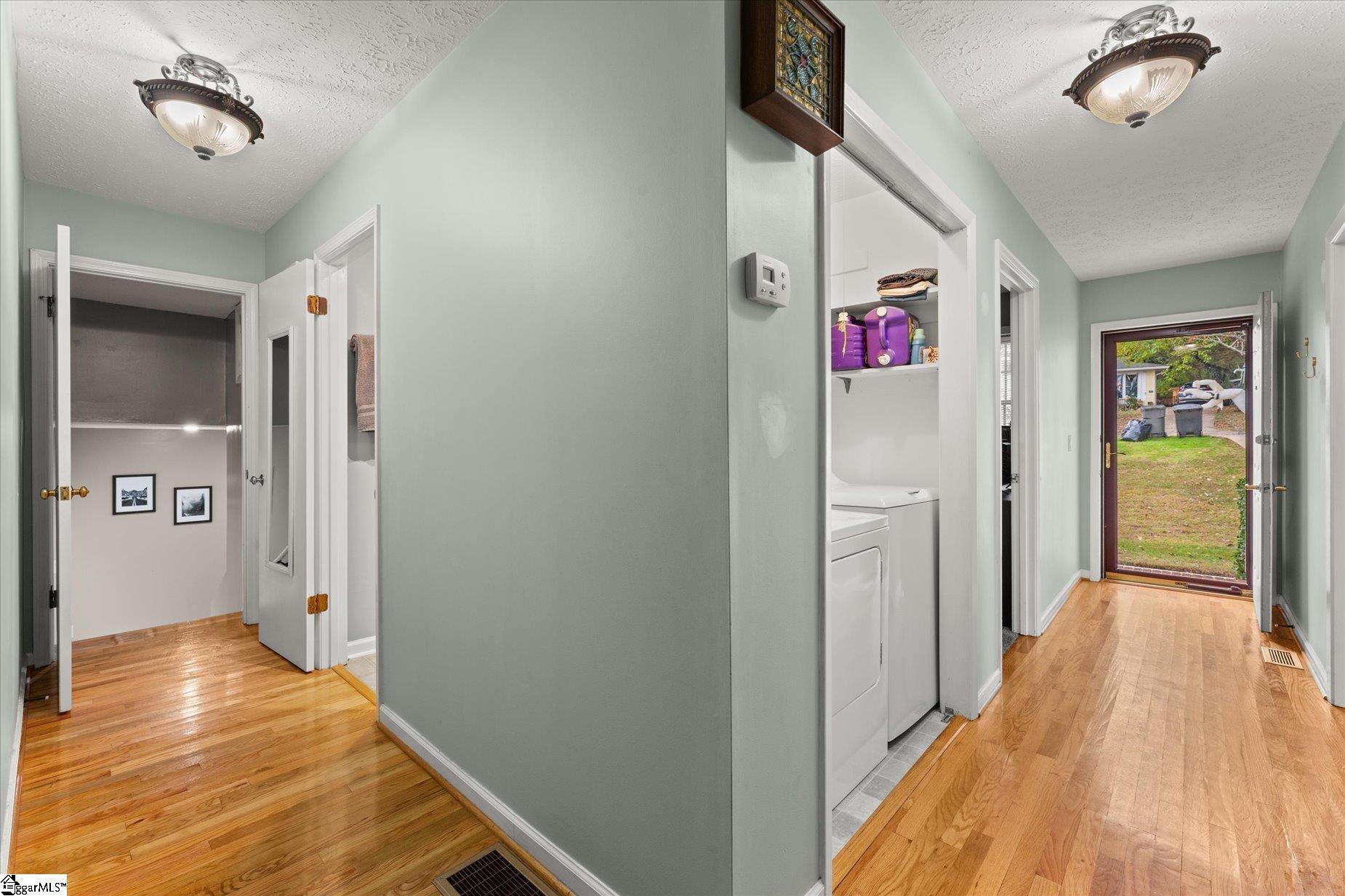 7 Bubbling Creek Drive Property Photo 29