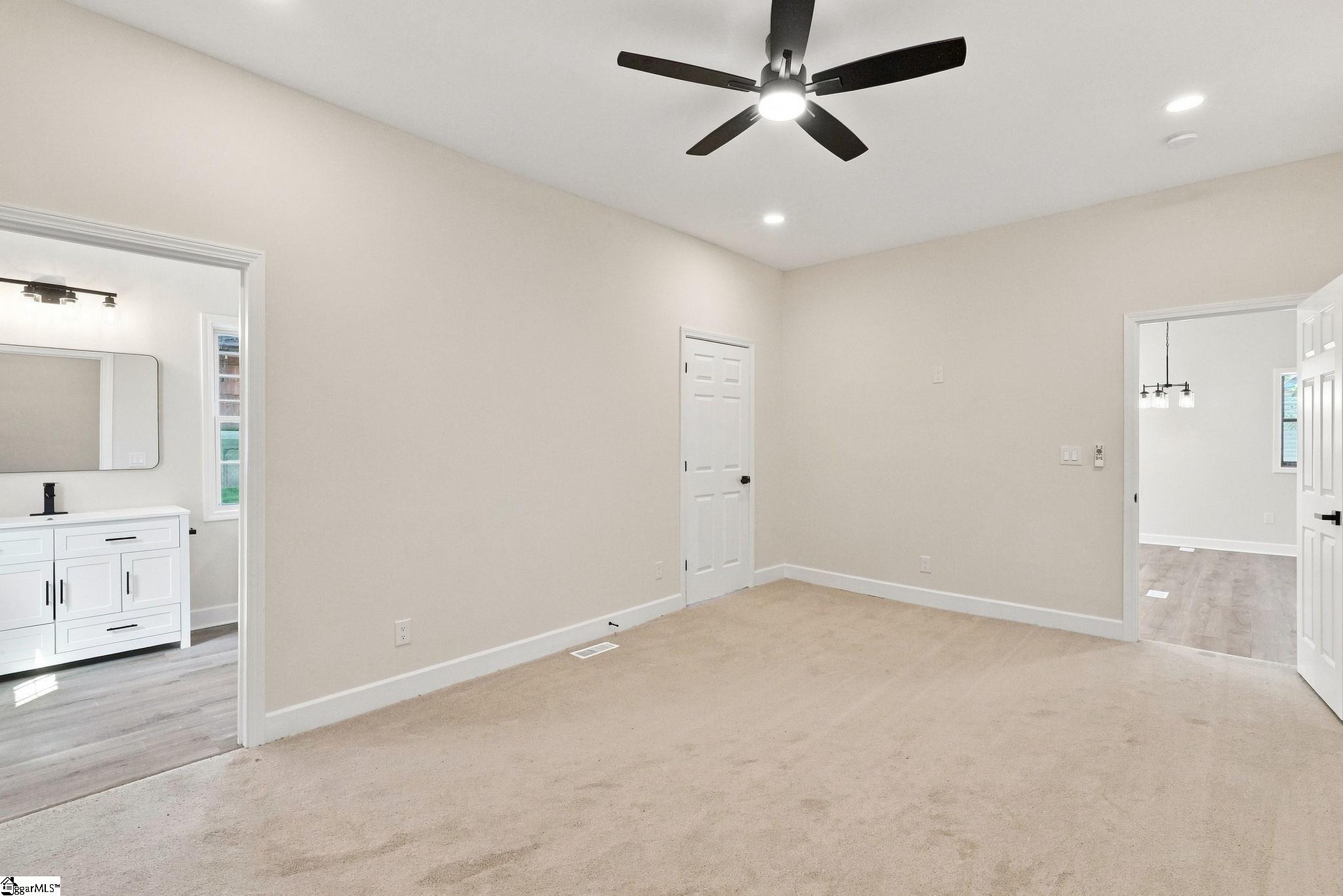 110 Ninth Street Property Photo 14