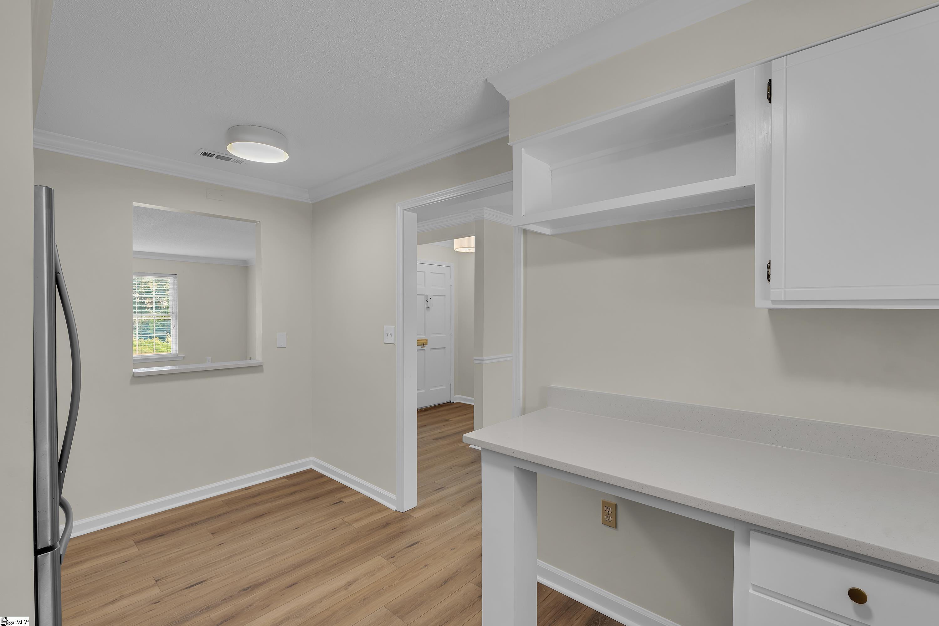 925 Cleveland Street Property Photo 4