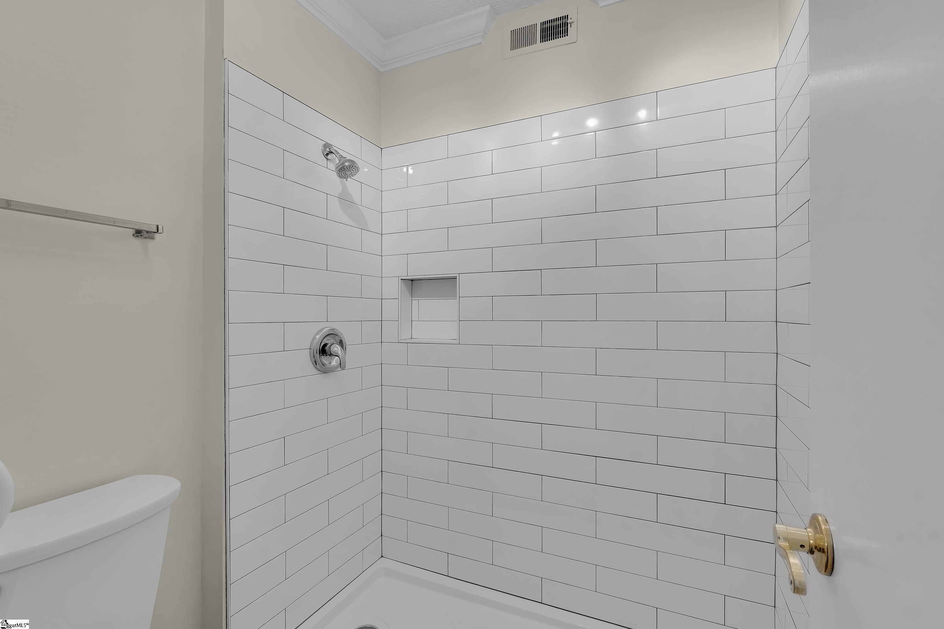 925 Cleveland Street Property Photo 19