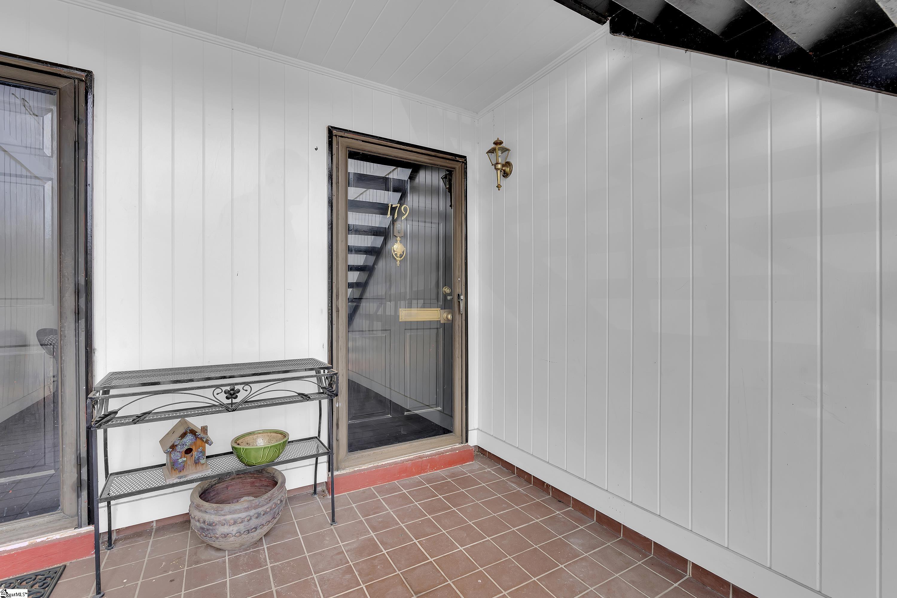 925 Cleveland Street Property Photo 24