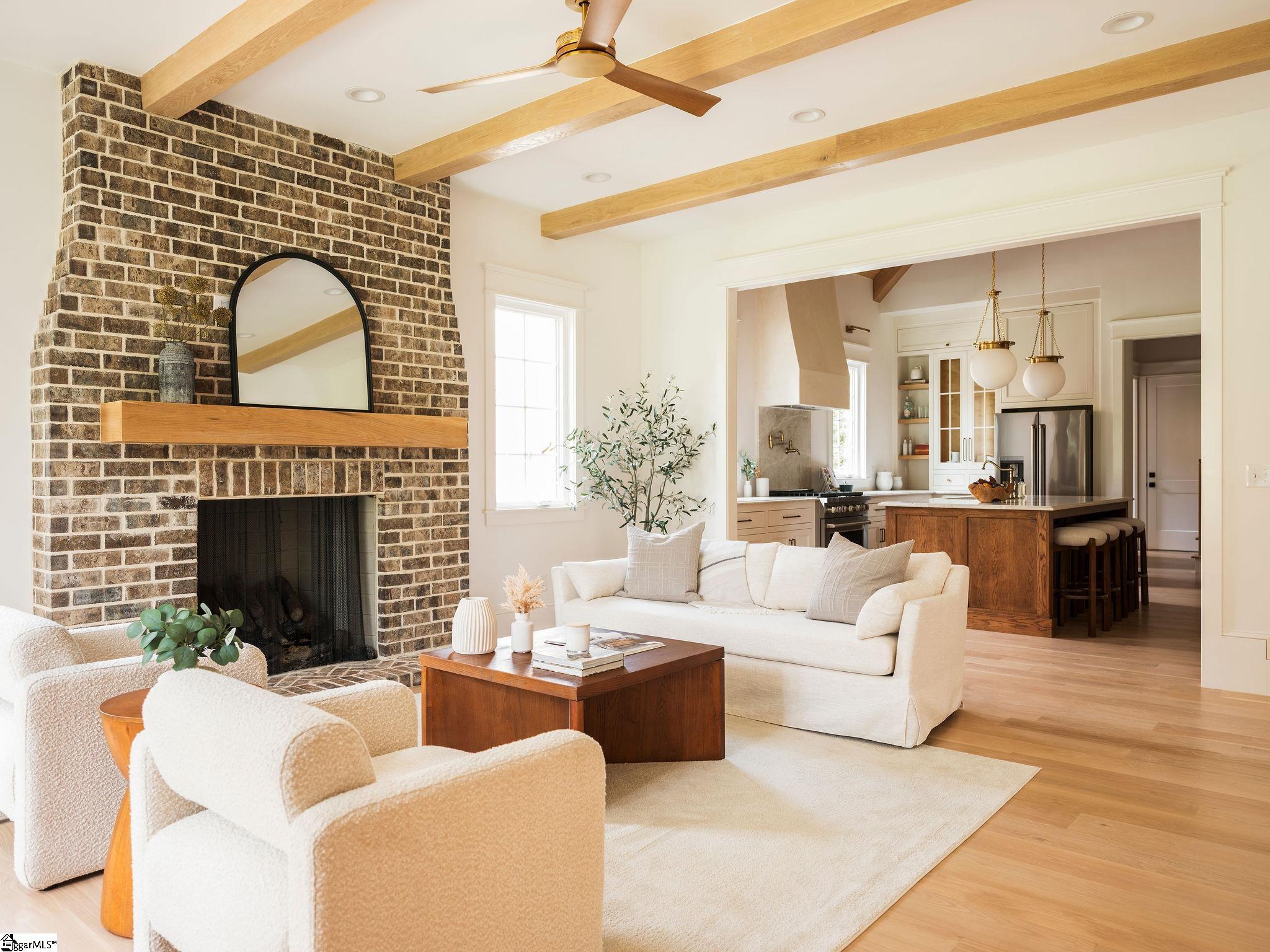 15 Country Squire Court Property Photo 8