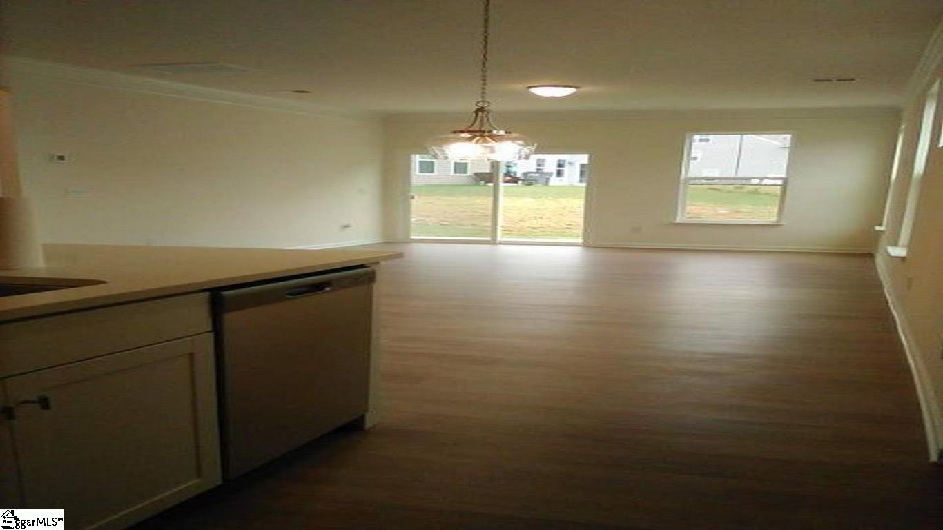 404 Metz Drive Property Photo 3