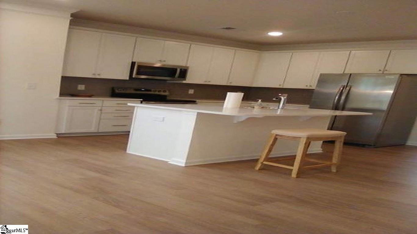 404 Metz Drive Property Photo 4