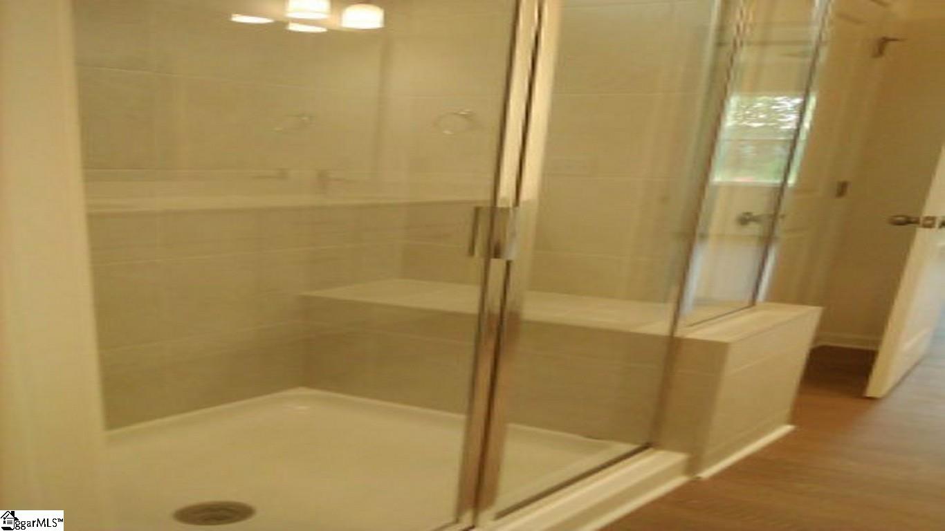 404 Metz Drive Property Photo 12